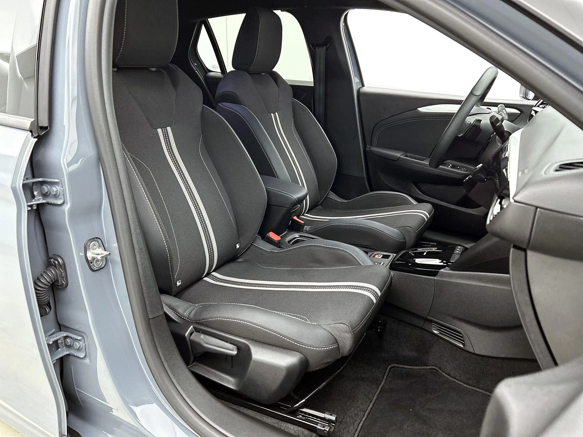 Opel-Corsa-image-41