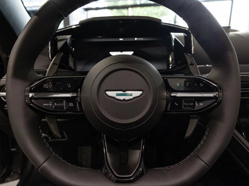 Aston Martin DB12 S Volante Aston Martin Hamburg