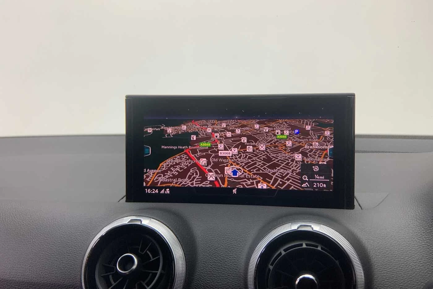 Audi-Q2-image-13