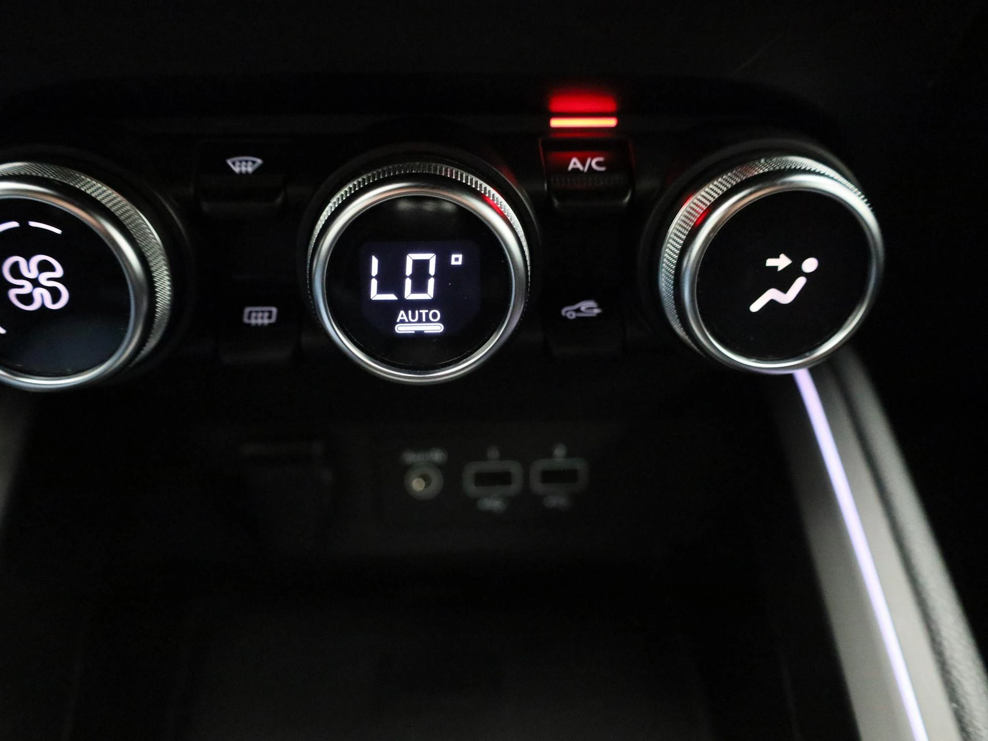 Renault-Clio-image-24