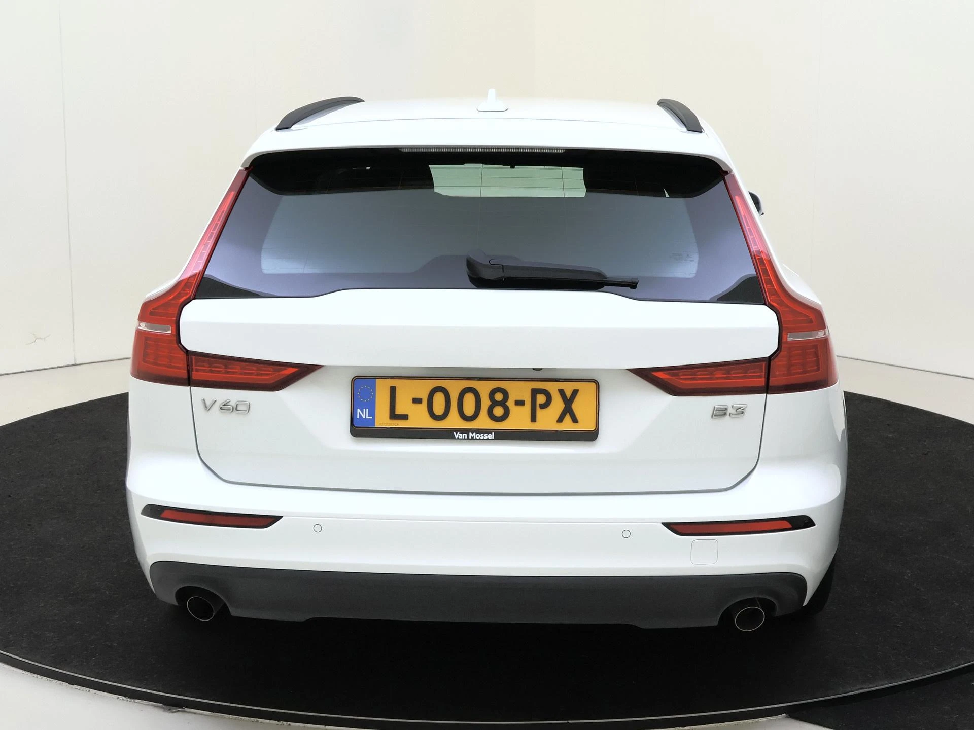 Volvo-V60-image-6