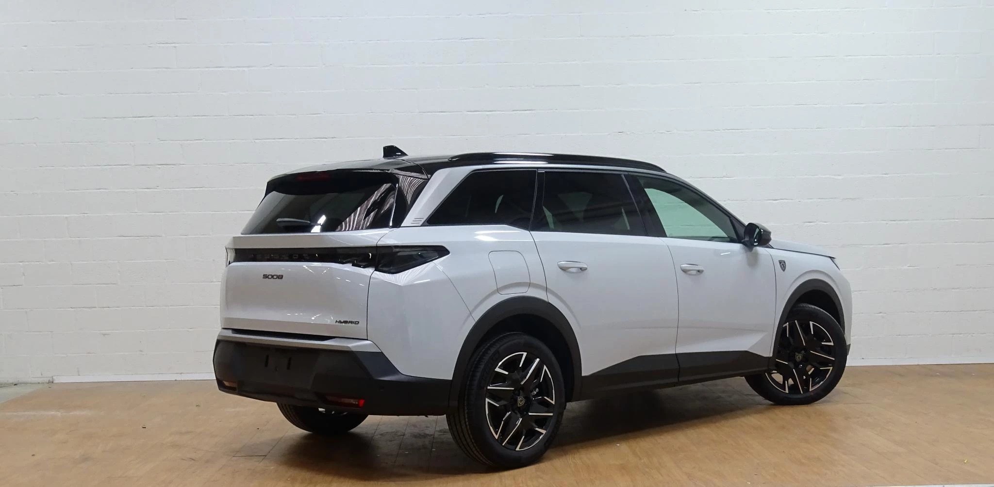 Peugeot 5008 1.2 HYBRID 145 GT +pano dak