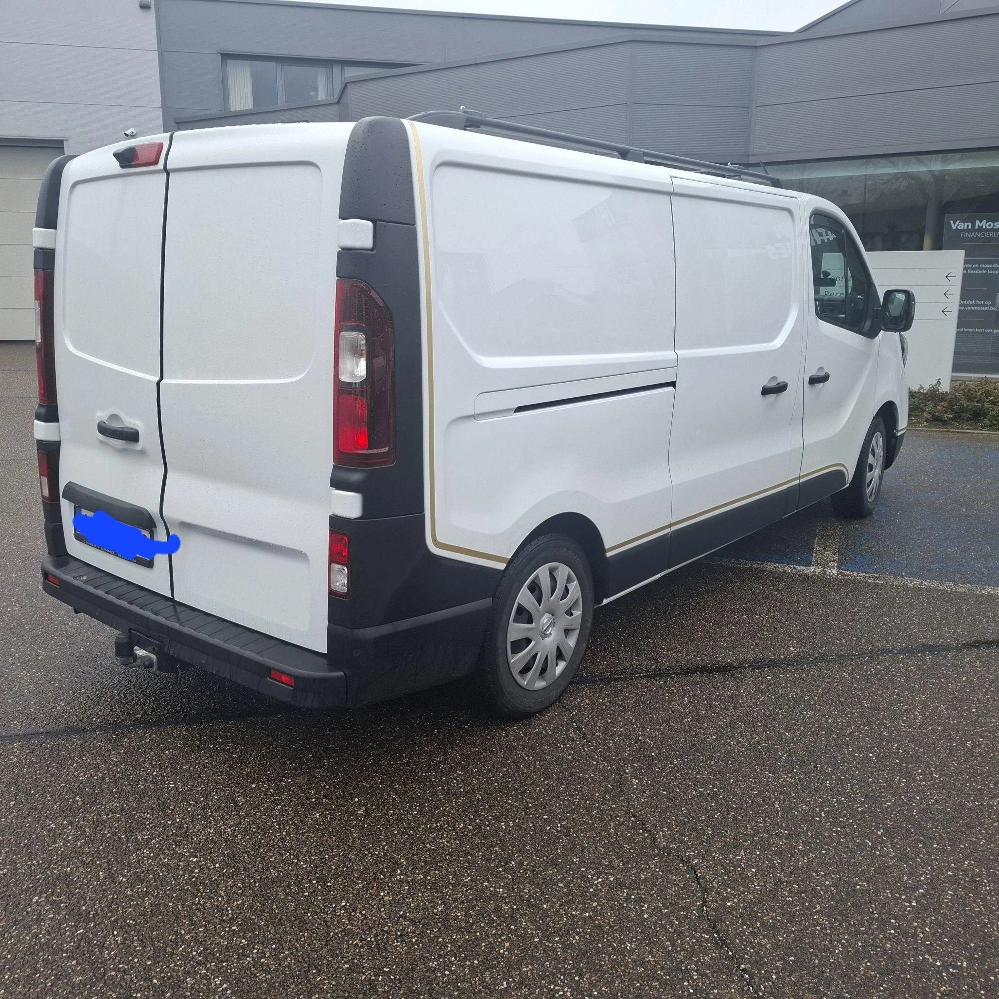 Nissan-Primastar-image-4