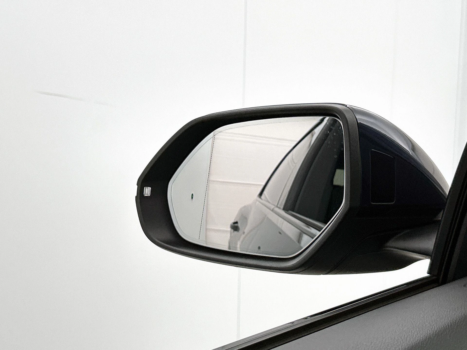 Audi-Q8-image-21