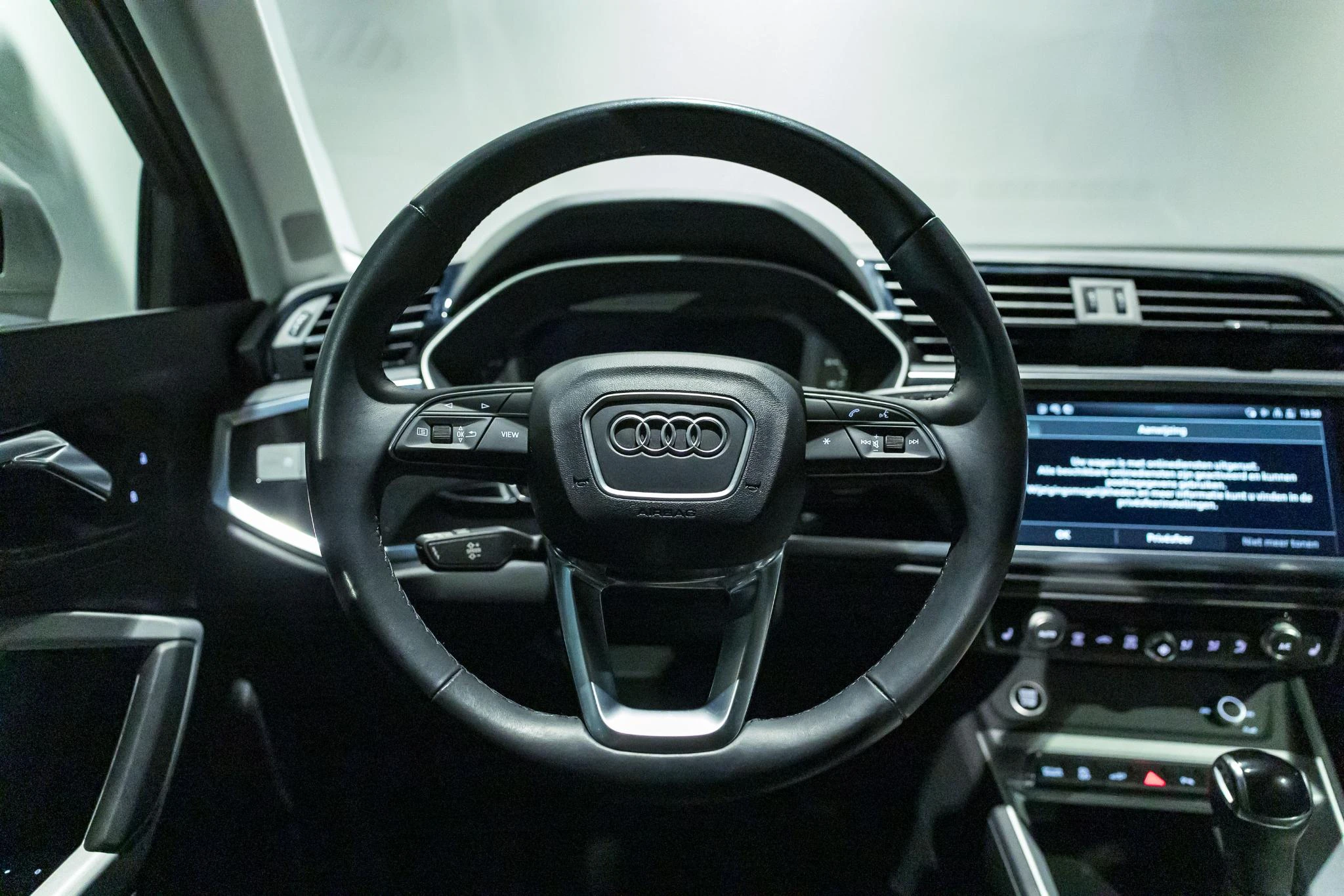 Audi-Q3-image-22