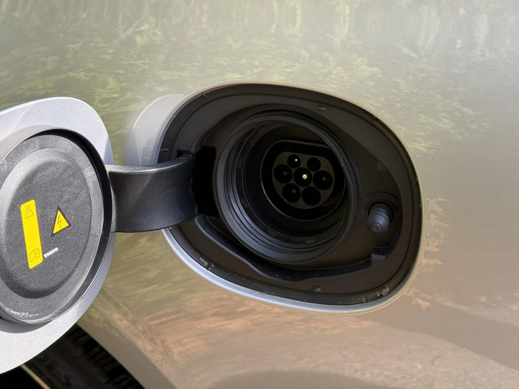 Volvo-V90-image-17