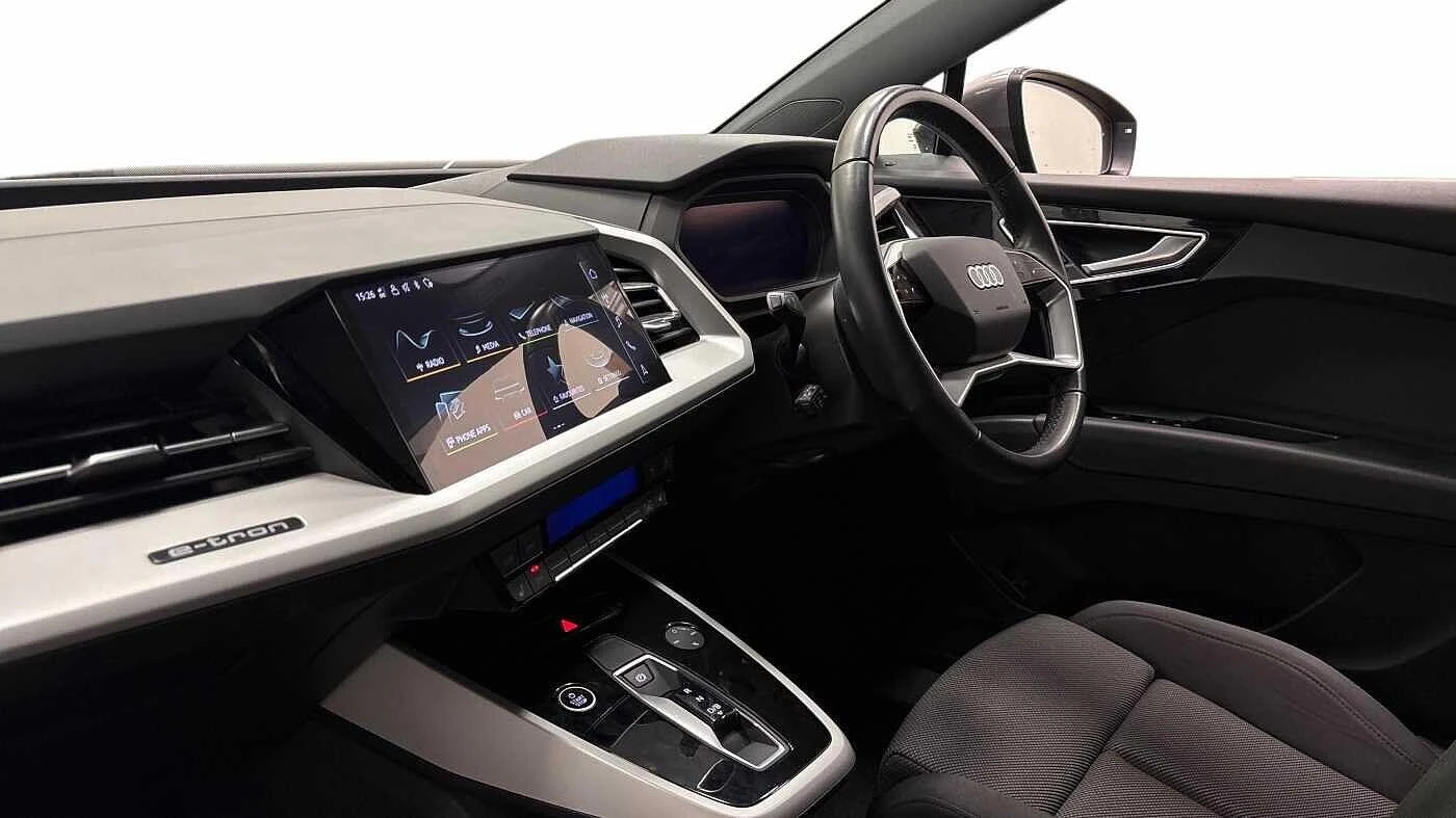 Audi-Q4 e-tron-image-1