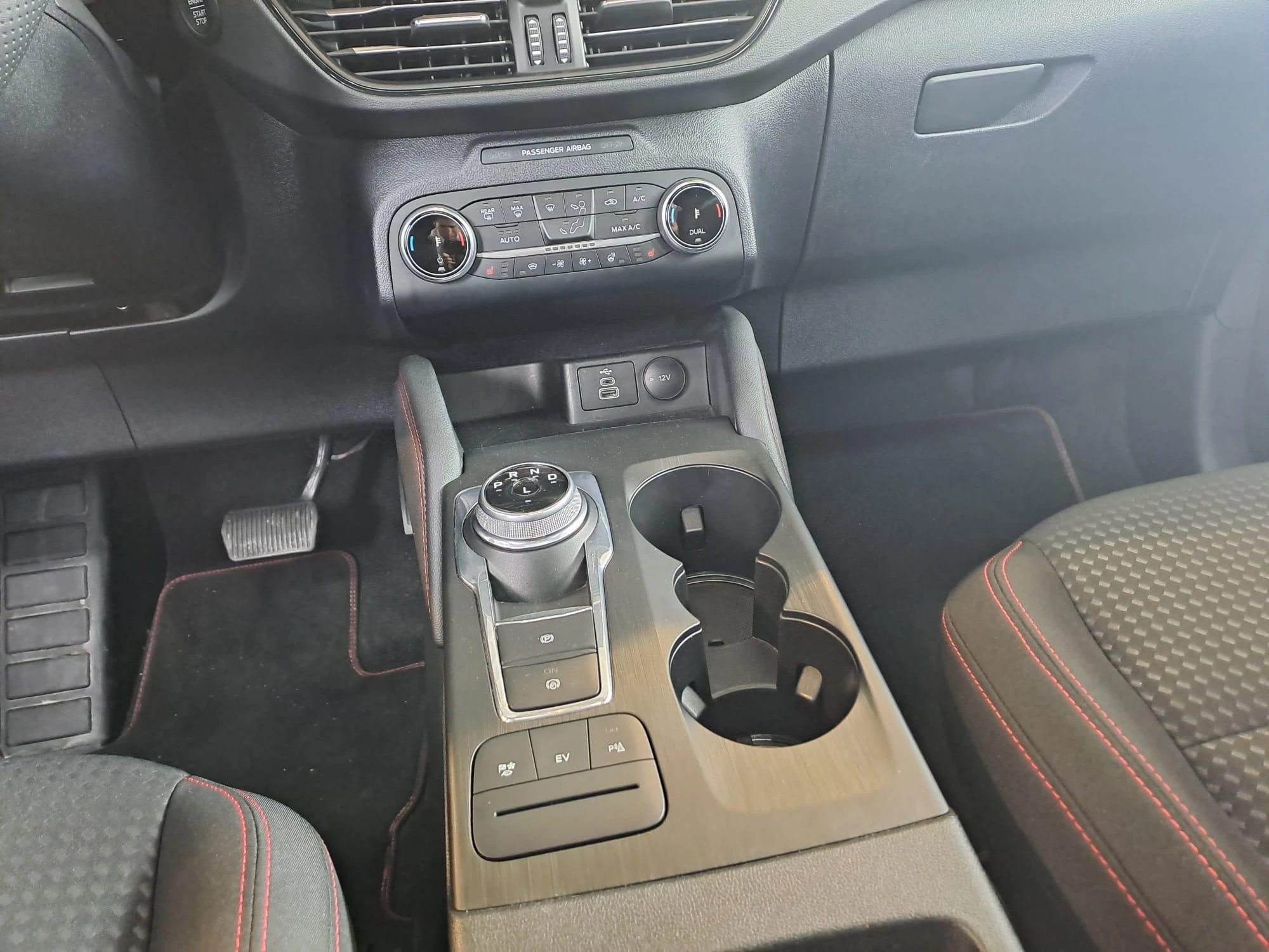 Ford Kuga 2.5 PHEV ST-Line