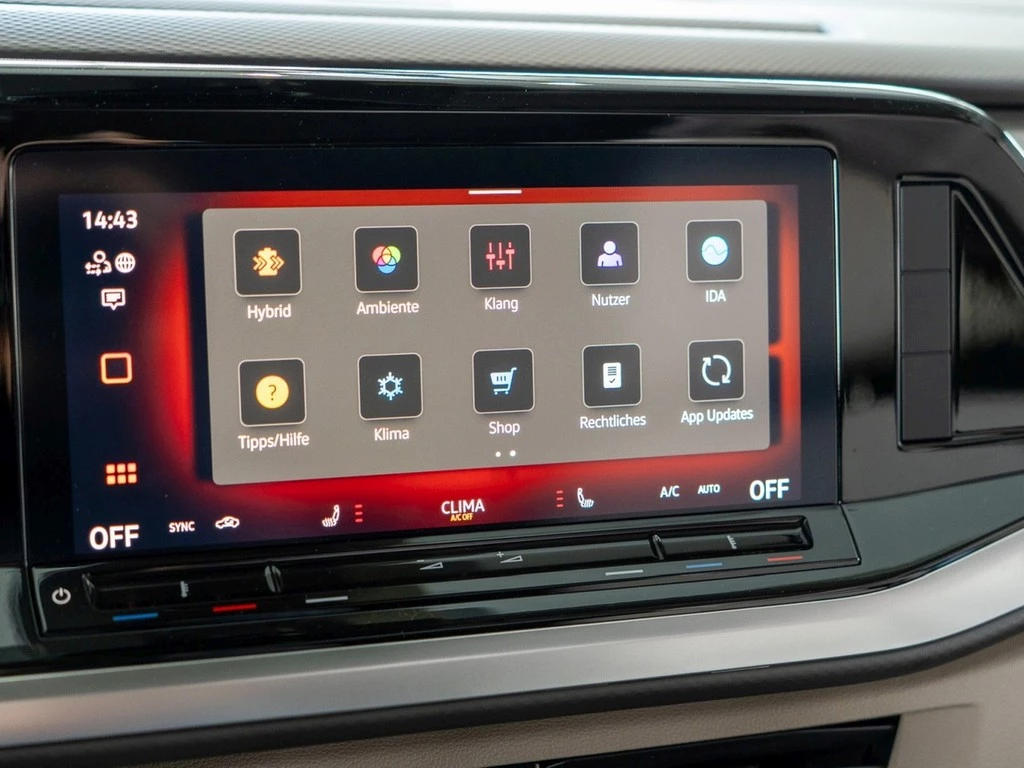 Volkswagen-Multivan-image-15