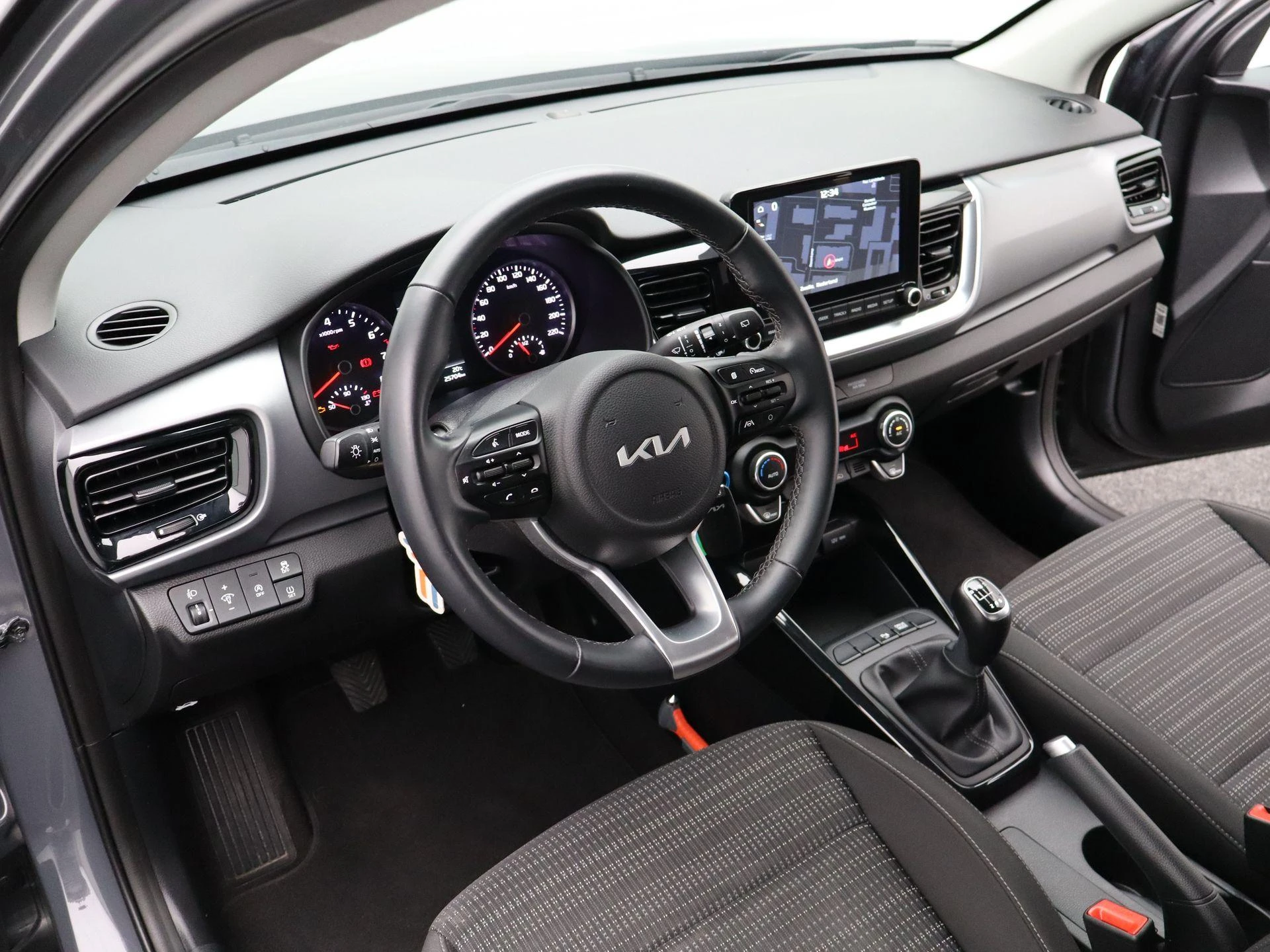 Kia-Stonic-image-28