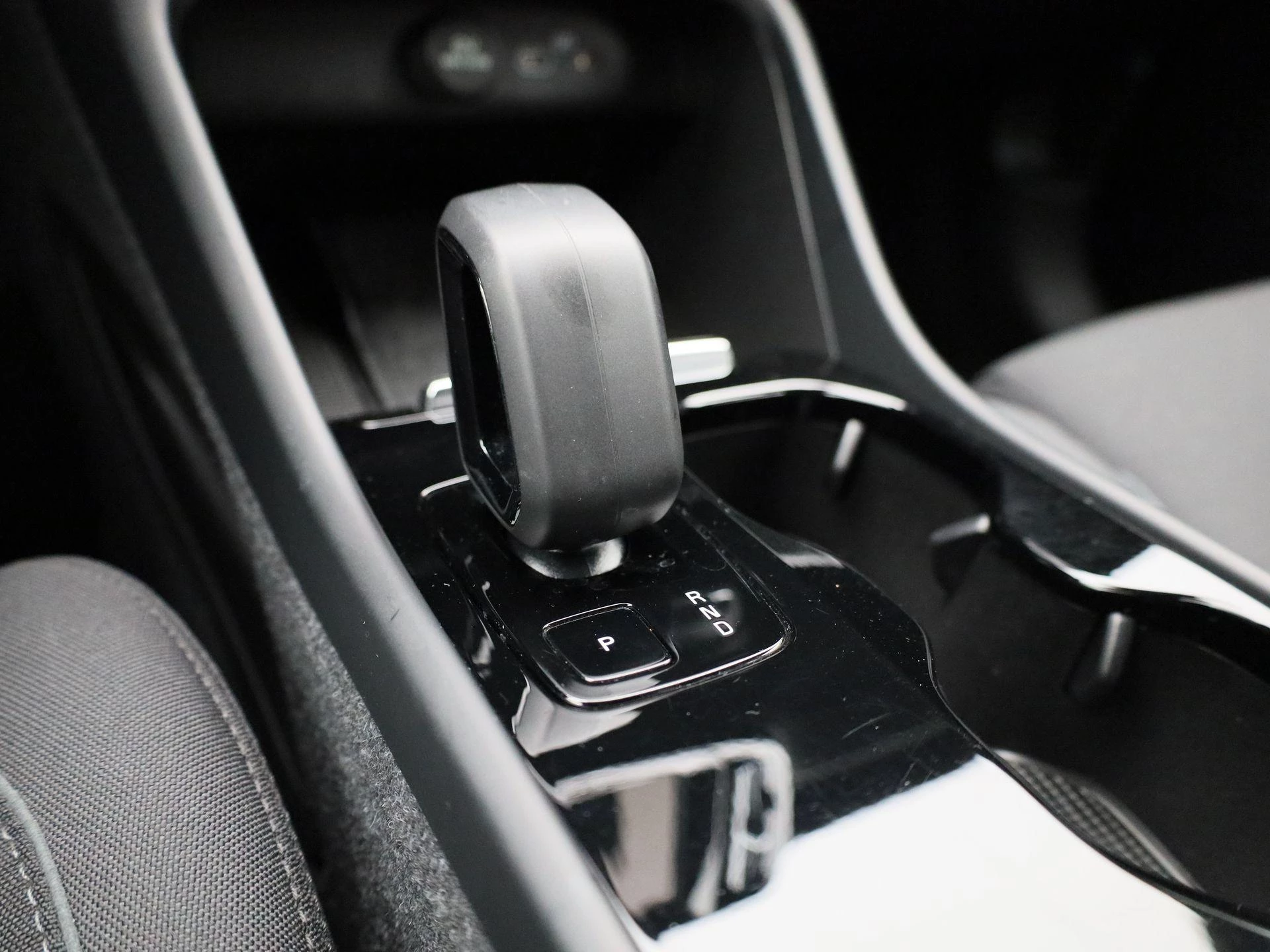Volvo XC40 Recharge Core