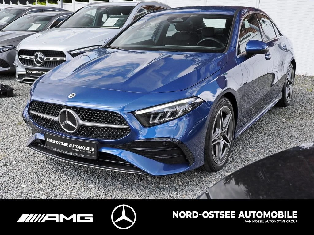 Mercedes-Benz A-Klasse 220 d LIMO AMG PREMIUM WINTER-P KEYLESS KAMERA AMG Line