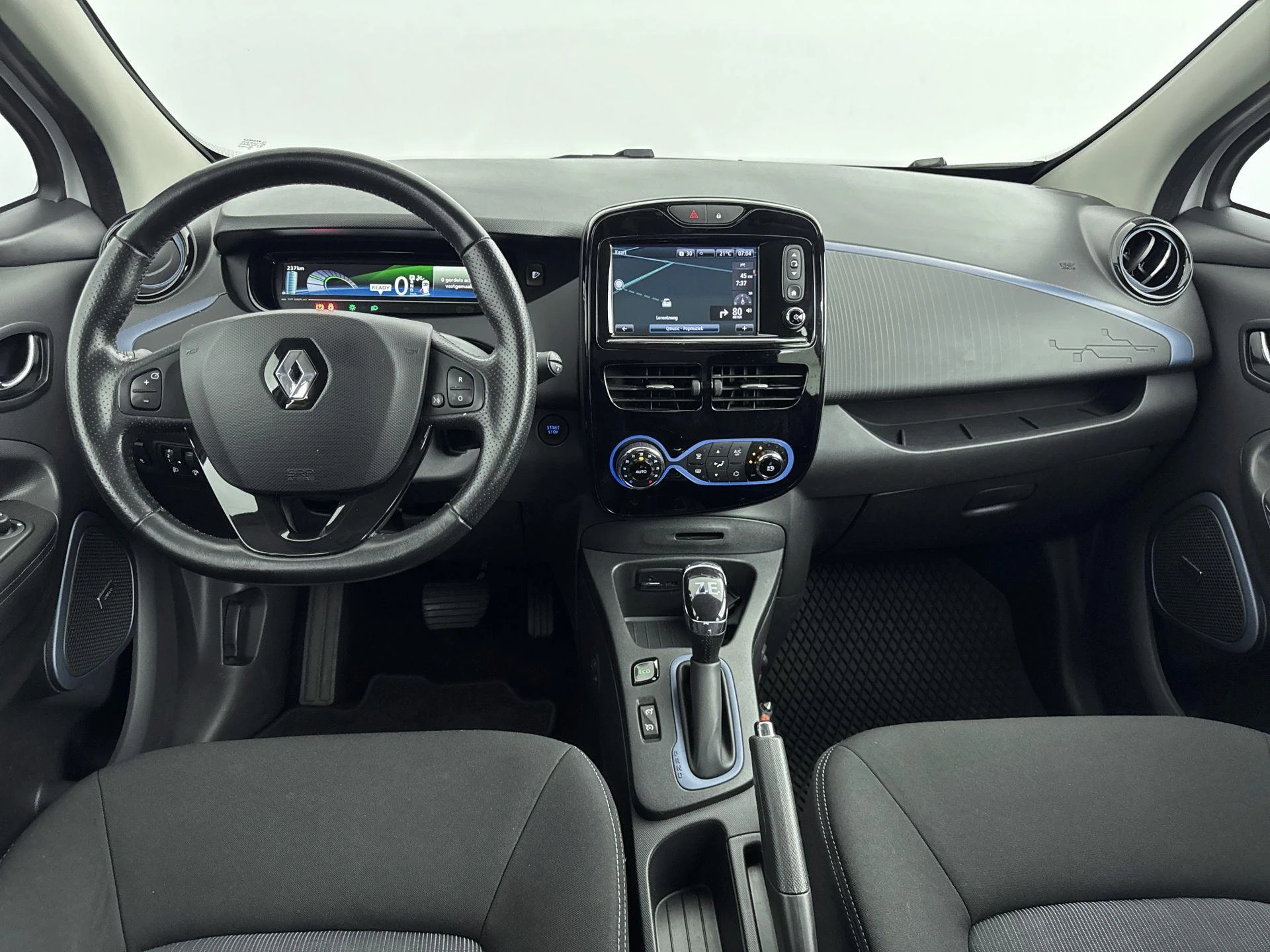 Renault-ZOE-image-17