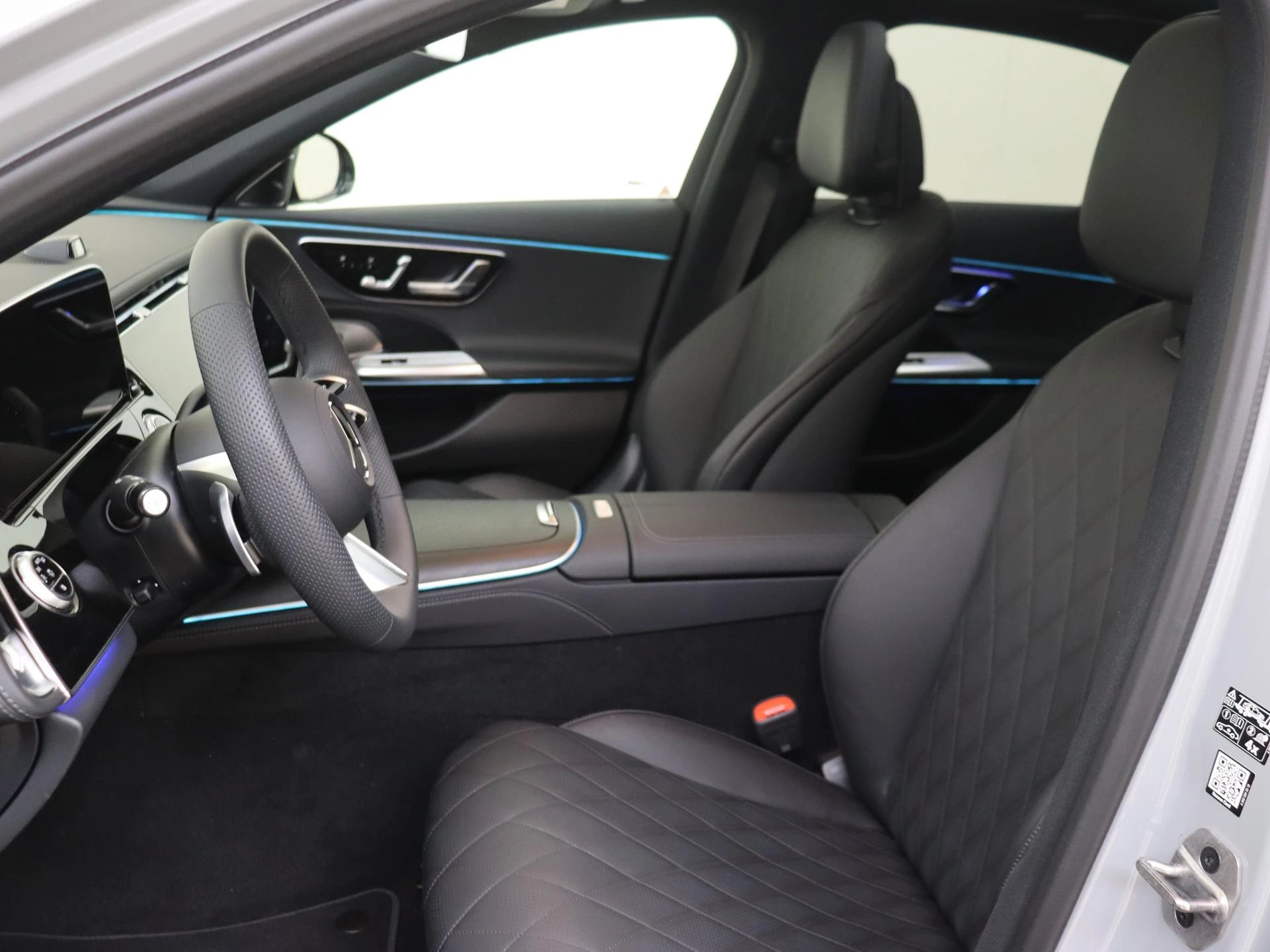 Mercedes-Benz E-Klasse 400 e 4MATIC AMG Line