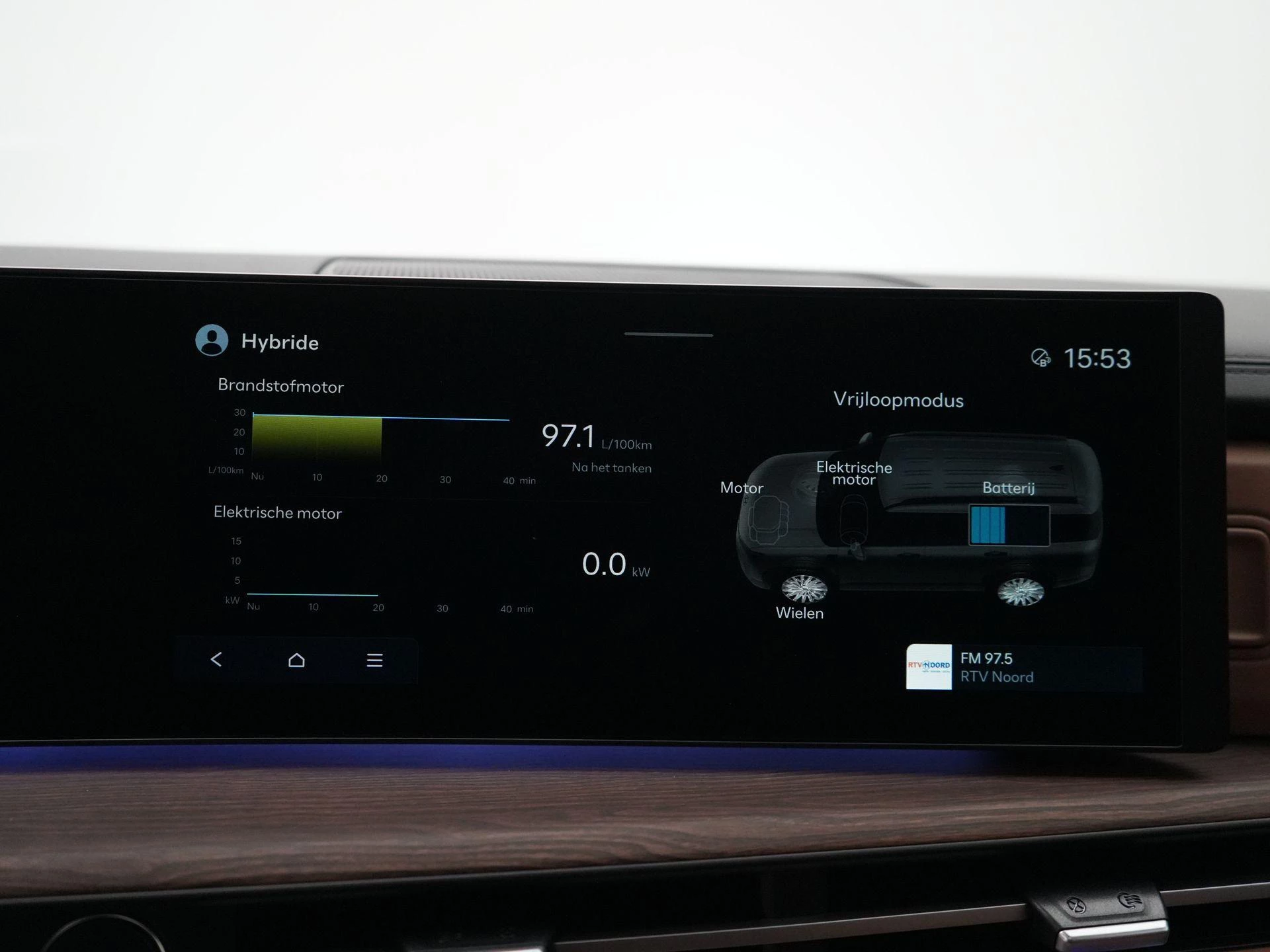 Hyundai-Santa Fe-image-31