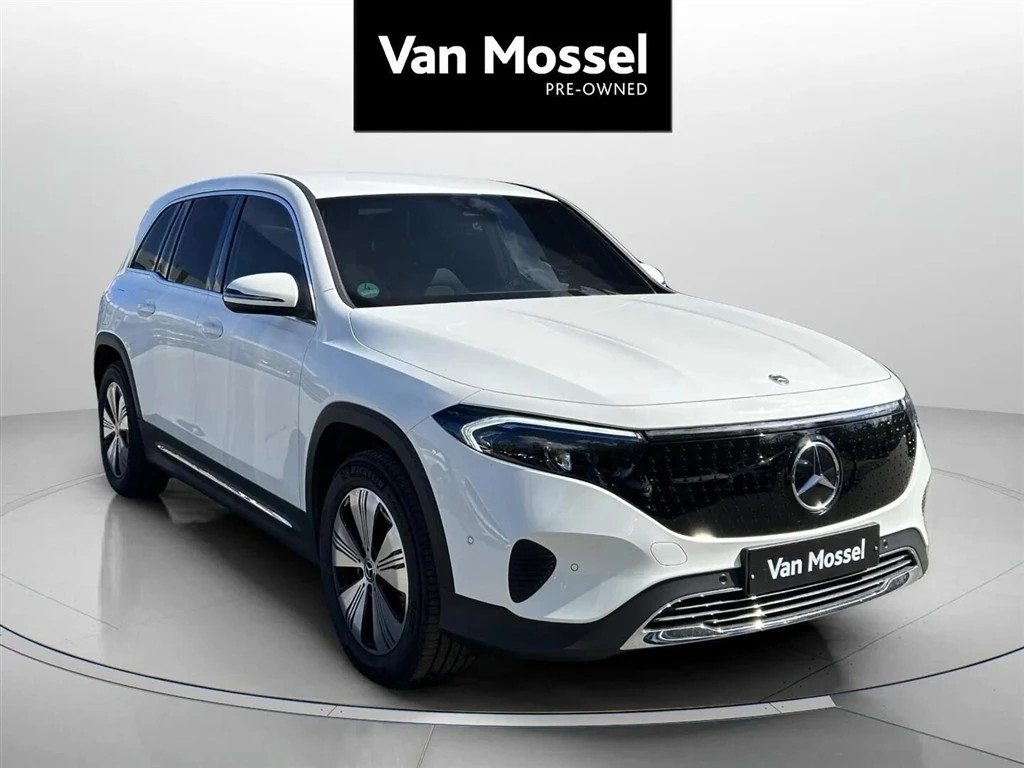 Mercedes-Benz-EQB-image-2