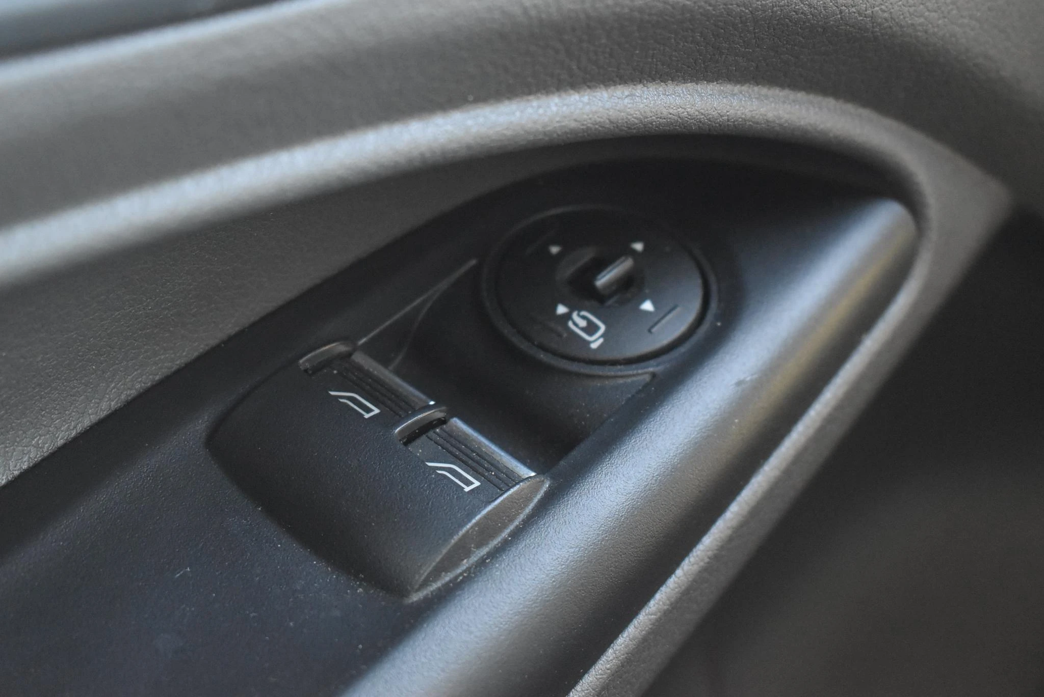 Ford-Transit Connect-image-12