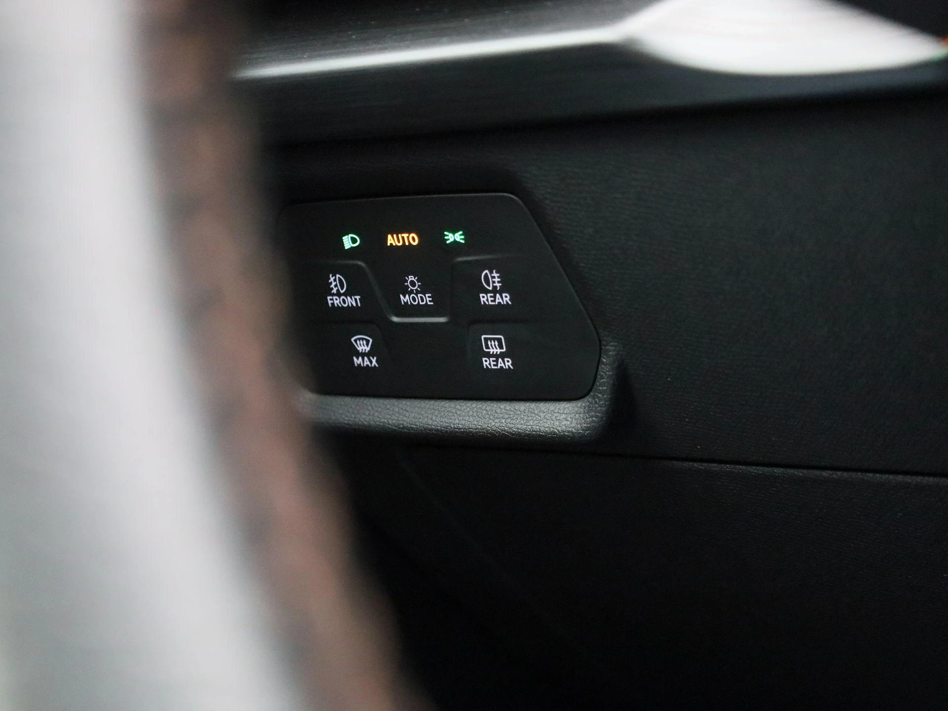 CUPRA-Leon-image-23