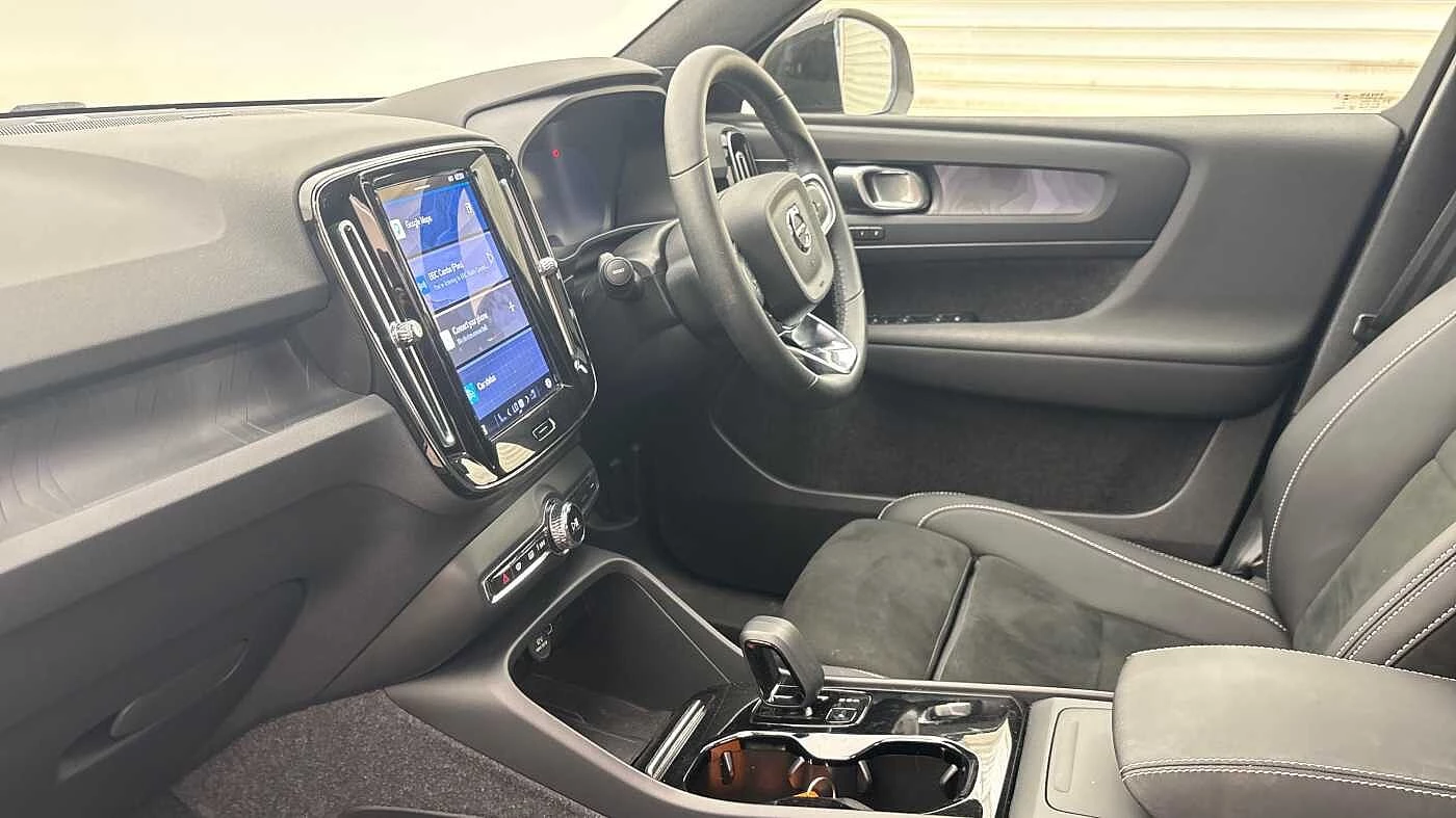 Volvo-XC40-image-6