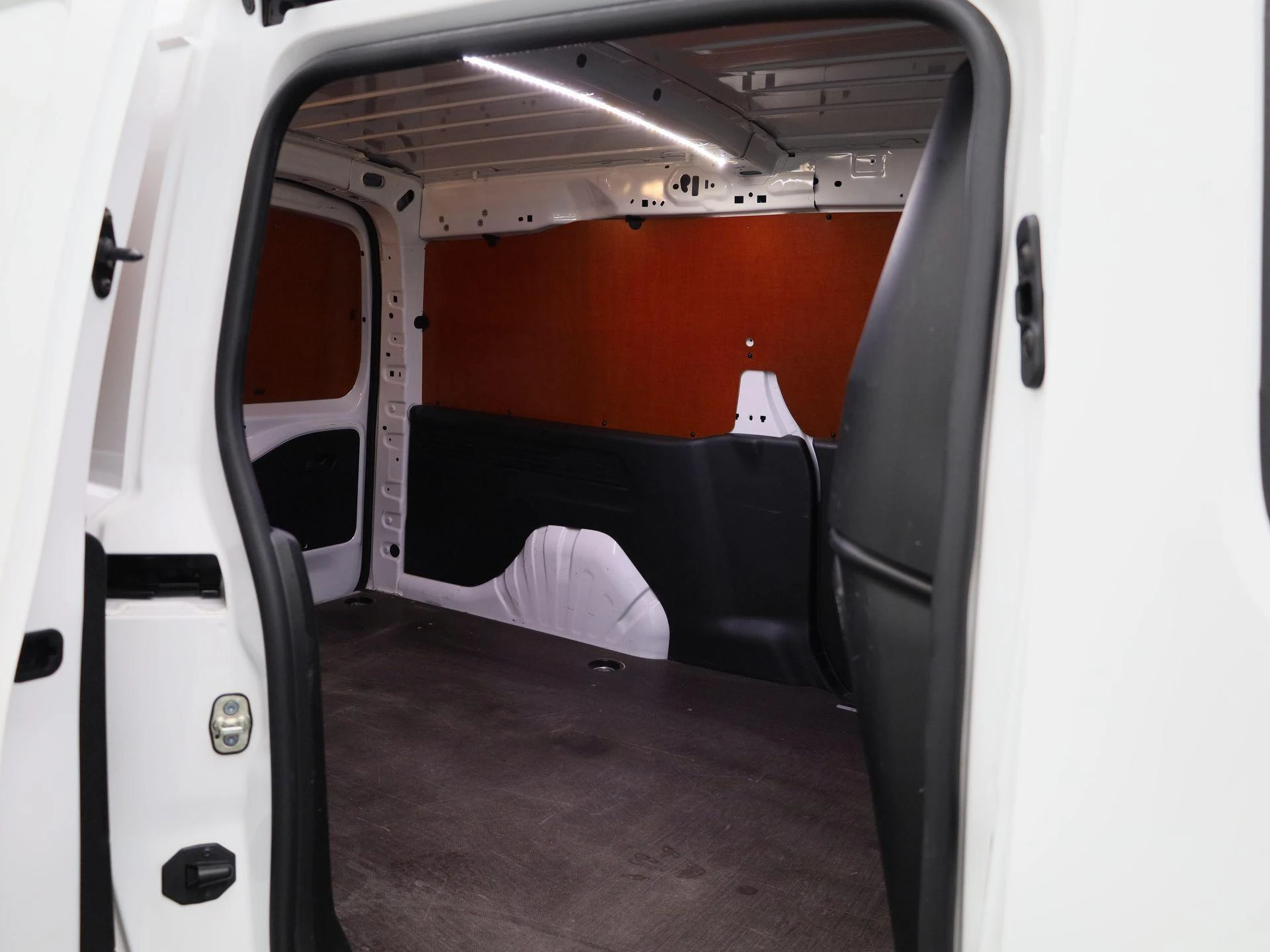 Opel-Combo-image-30