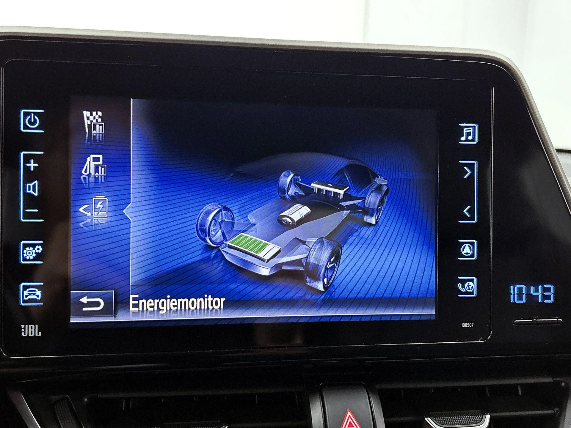 Toyota-C-HR-image-11
