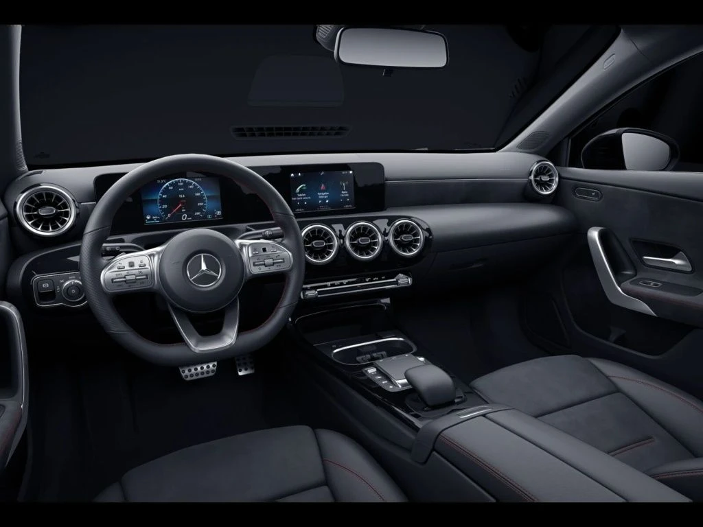 Mercedes-Benz-A-Klasse 200-image-9