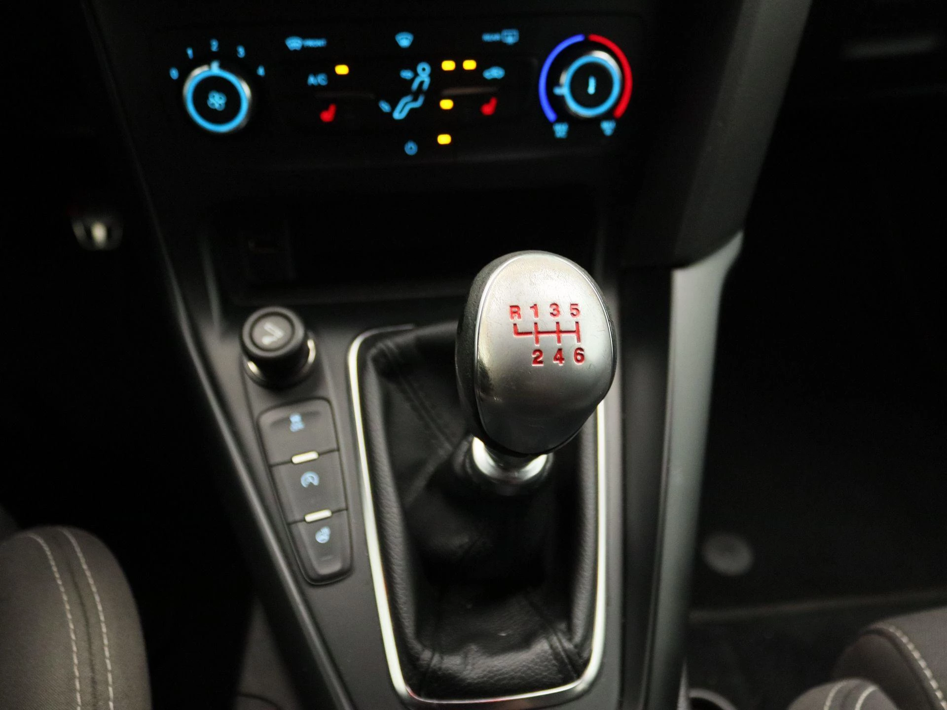 Ford Focus Wagon 2.0 ST