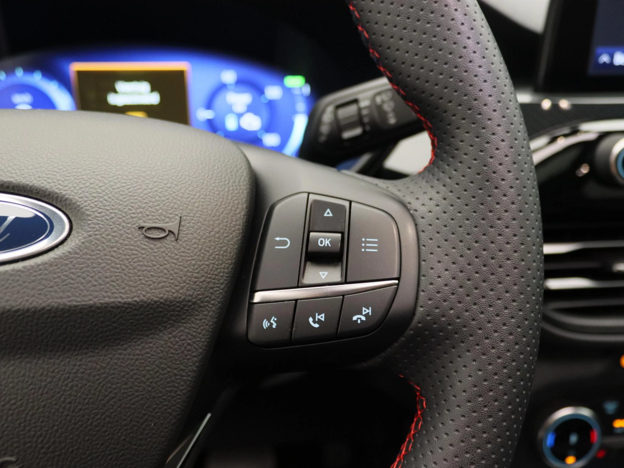 Ford-Kuga-image-20