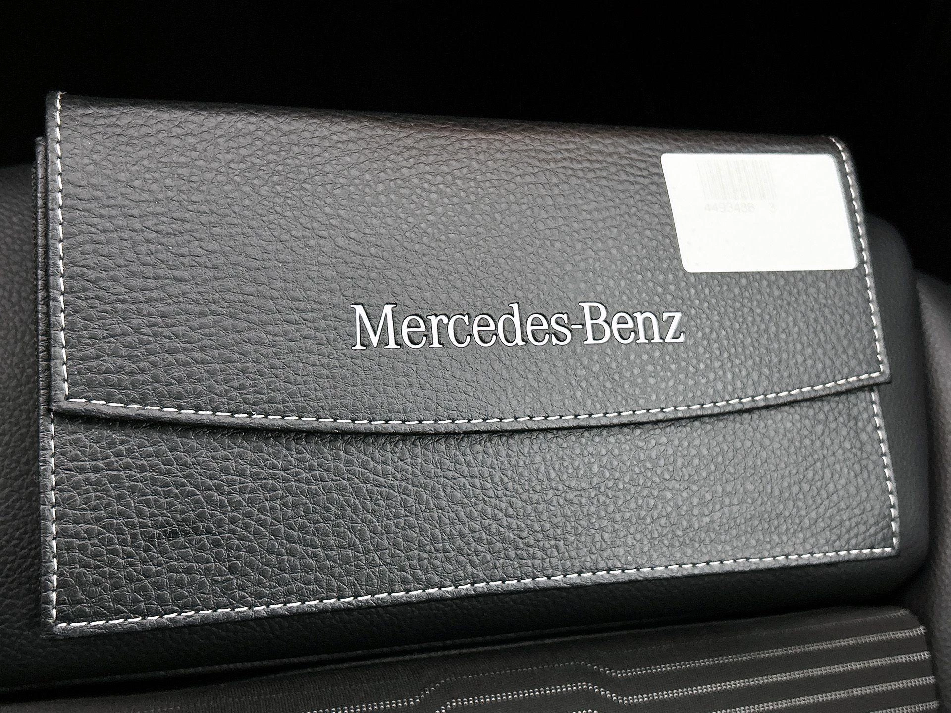 Mercedes-Benz-EQA-image-28