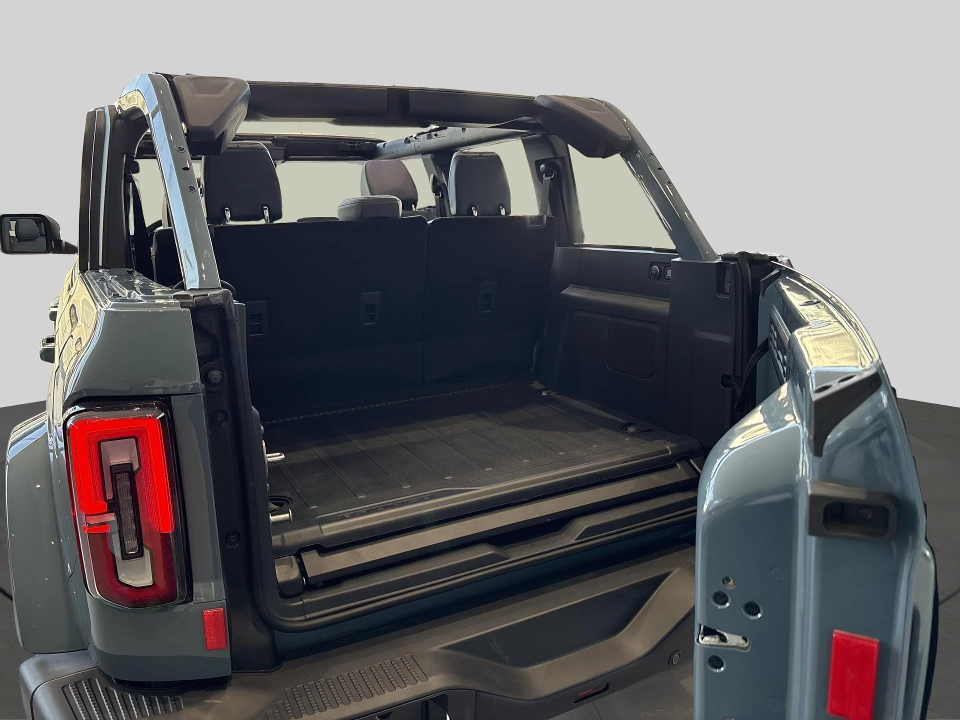 Ford Bronco 2.7i Outer Banks - Prijs voor professionelen