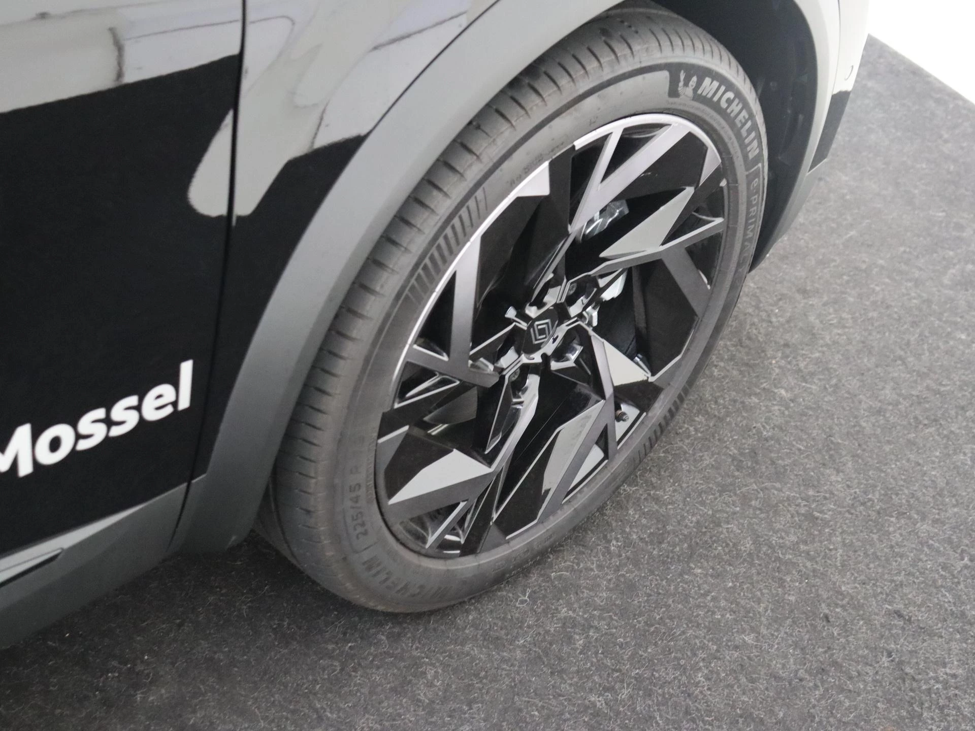 Renault-Captur-image-5