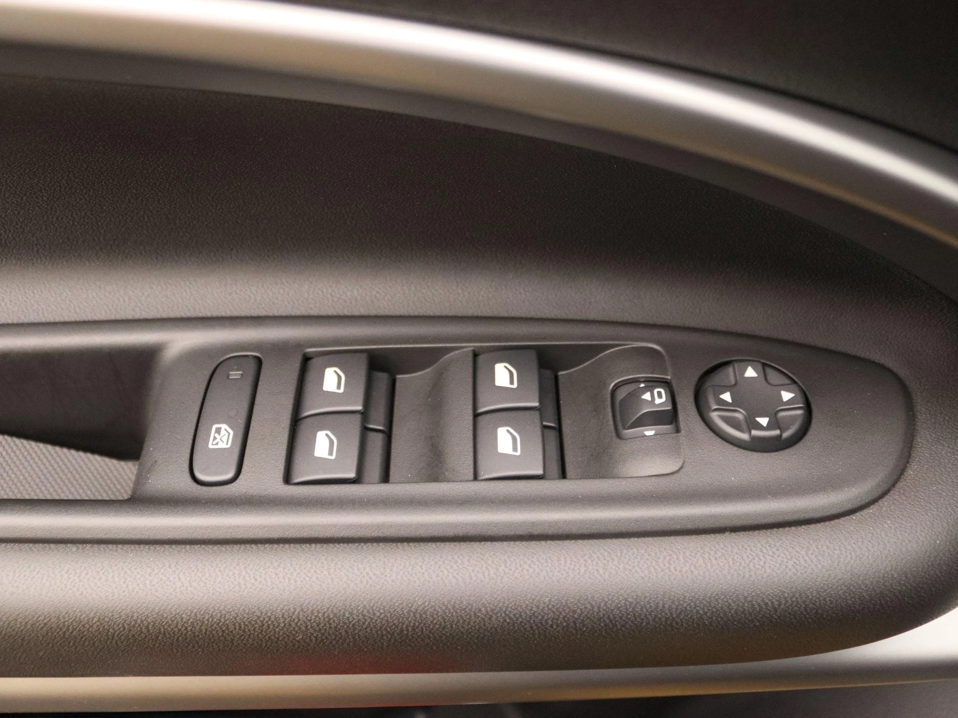 Jeep Avenger 1st Edition 54 kWh