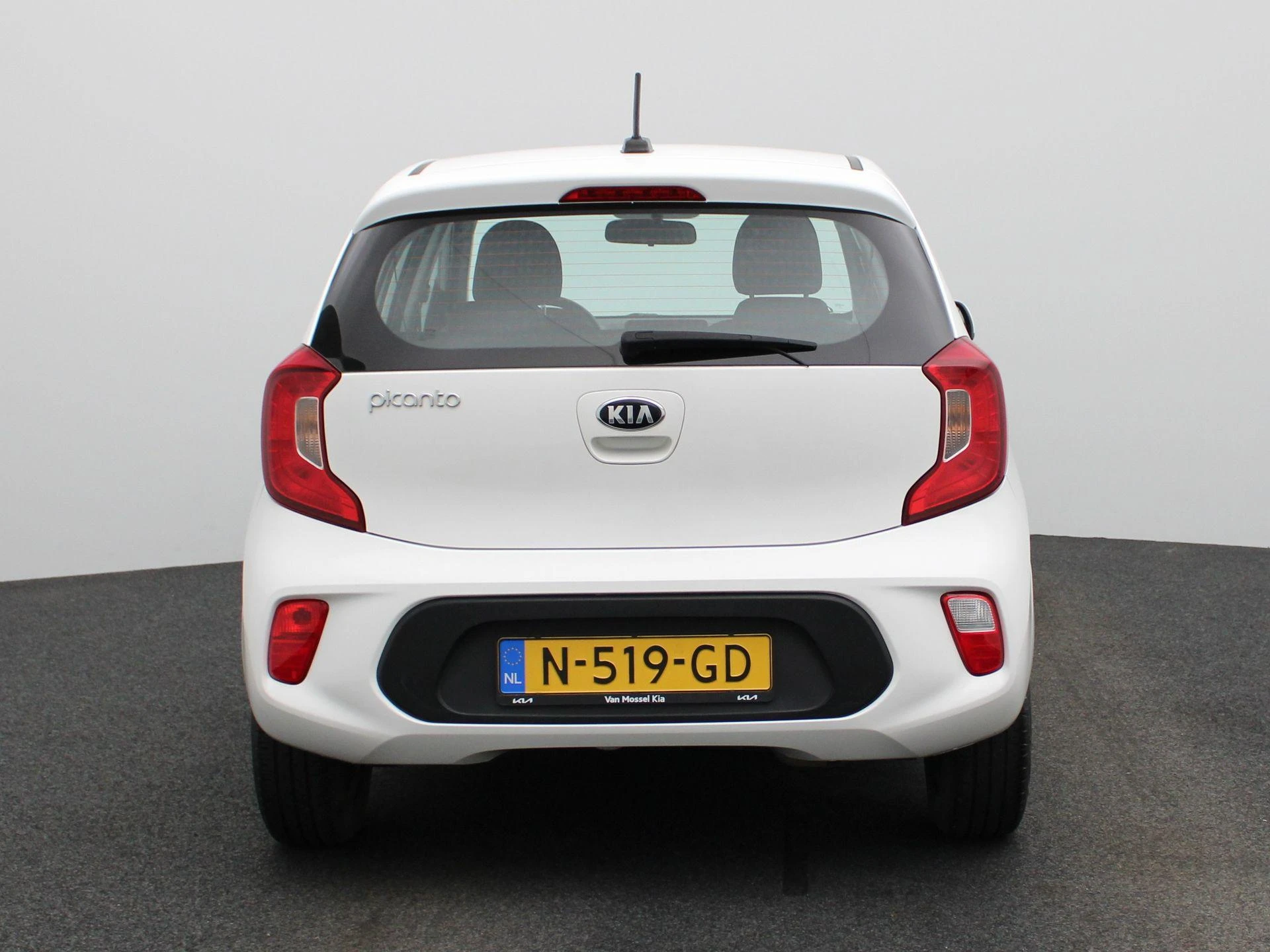 Kia-Picanto-image-4