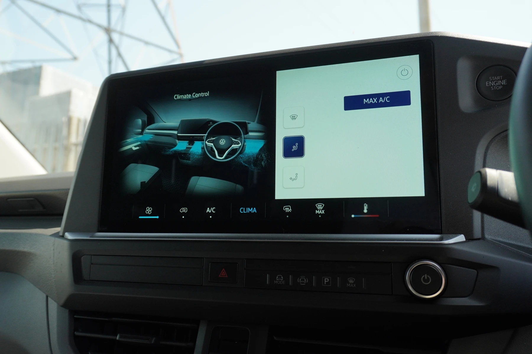 Volkswagen-Transporter-image-29
