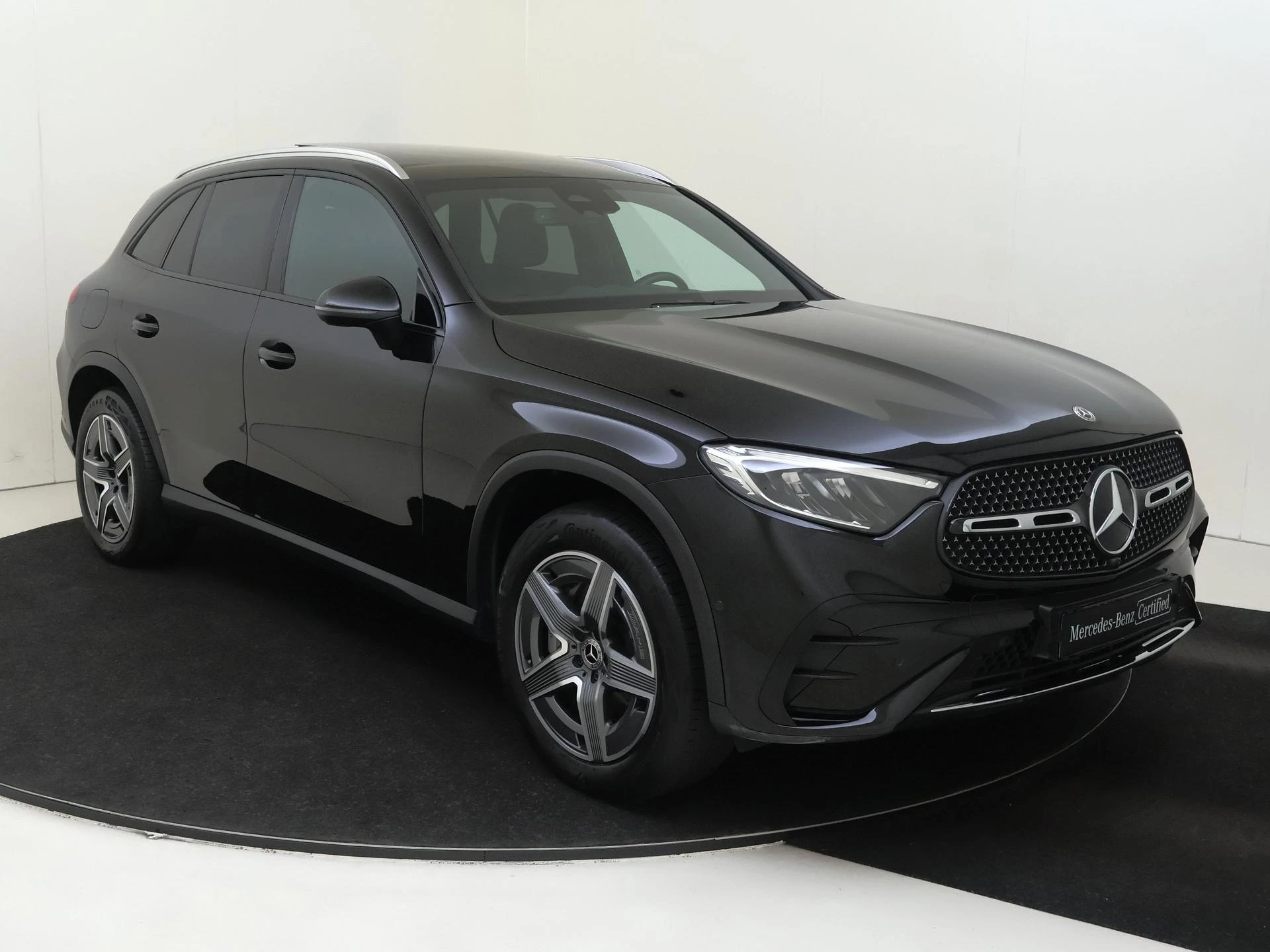 Mercedes-Benz GLC 300e 4MATIC AMG Line