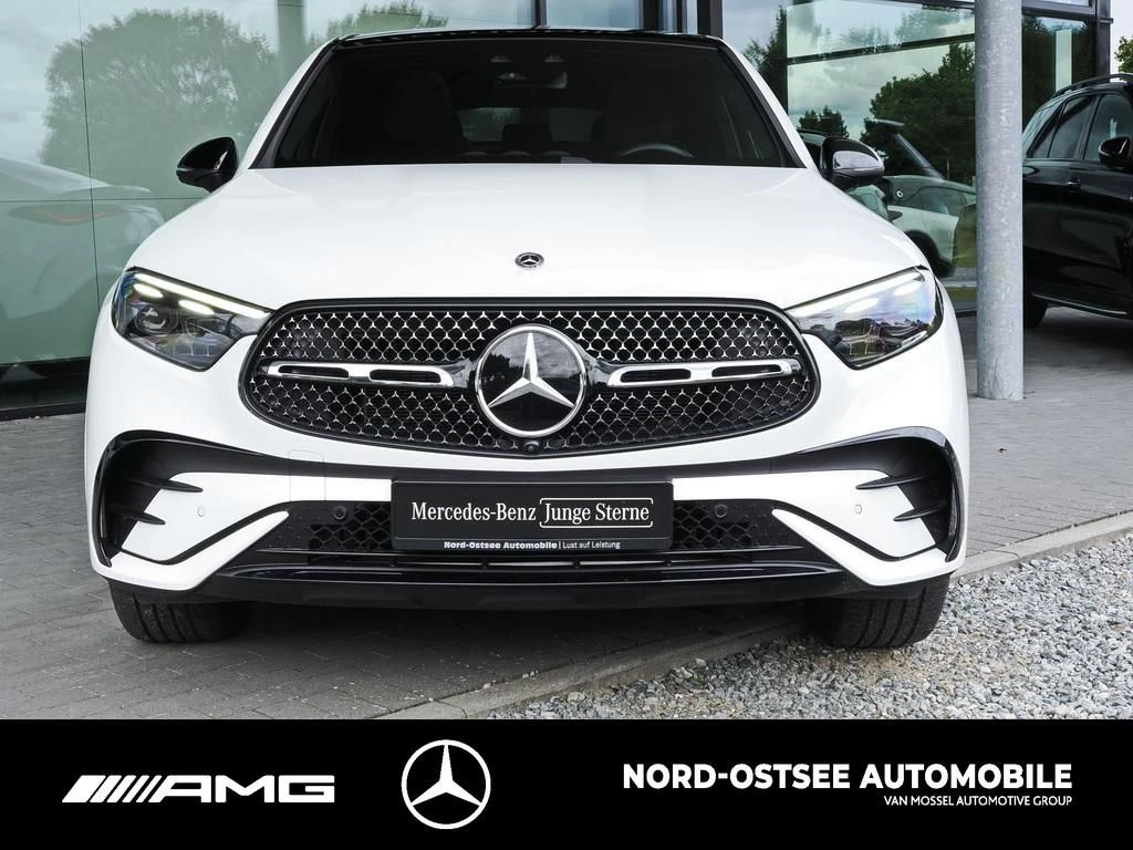 Mercedes-Benz GLC 220 d 4M AMG DISTRO PANO ADV. 360° AHK NIGHT AMG Line