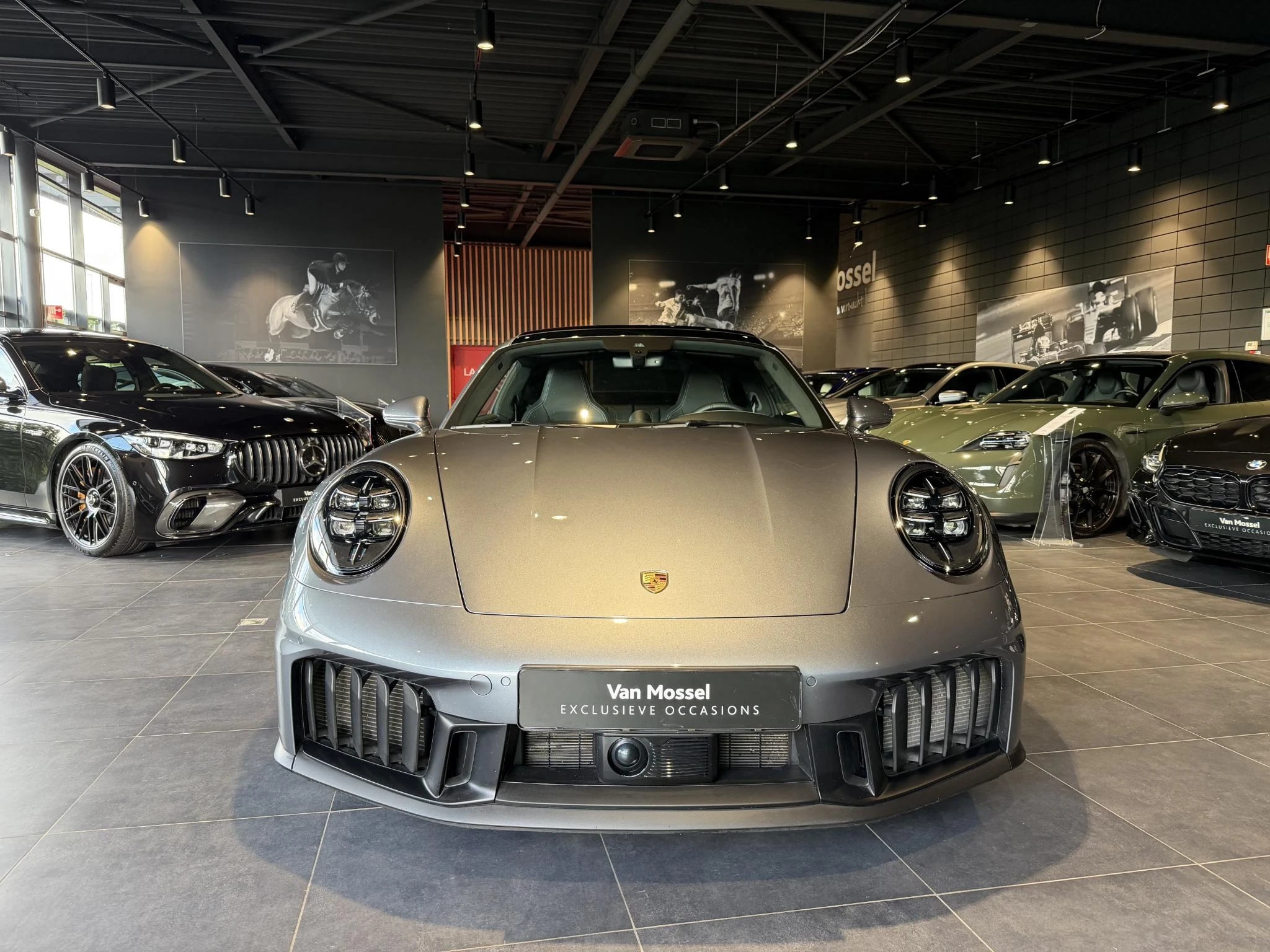 Porsche-911-image-2