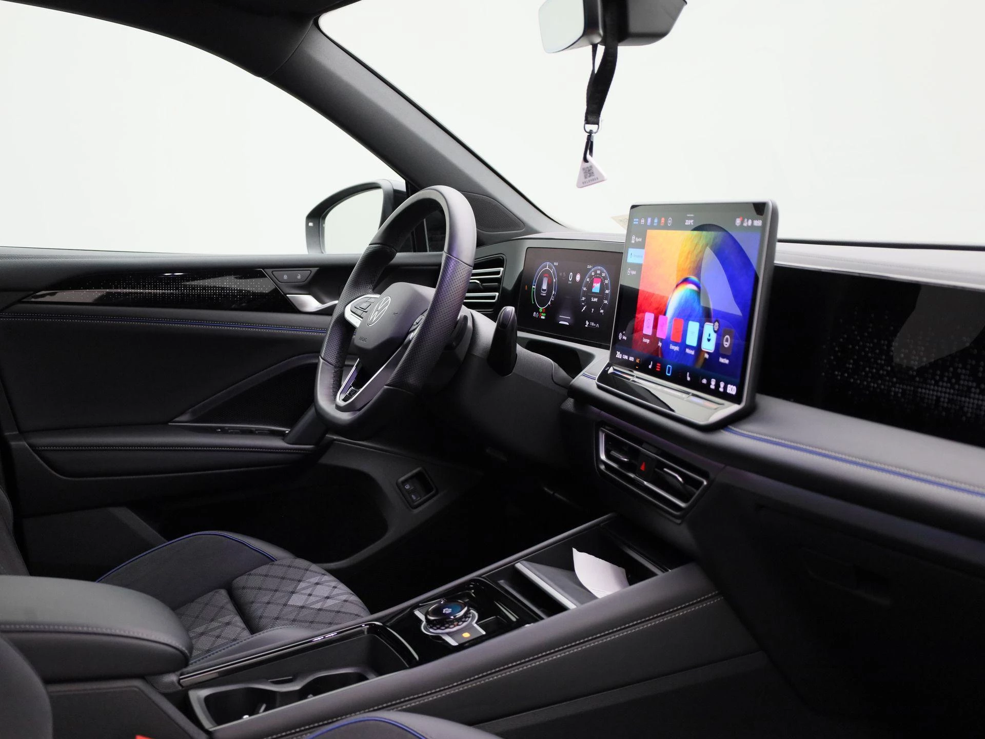 Volkswagen-Tiguan-image-37