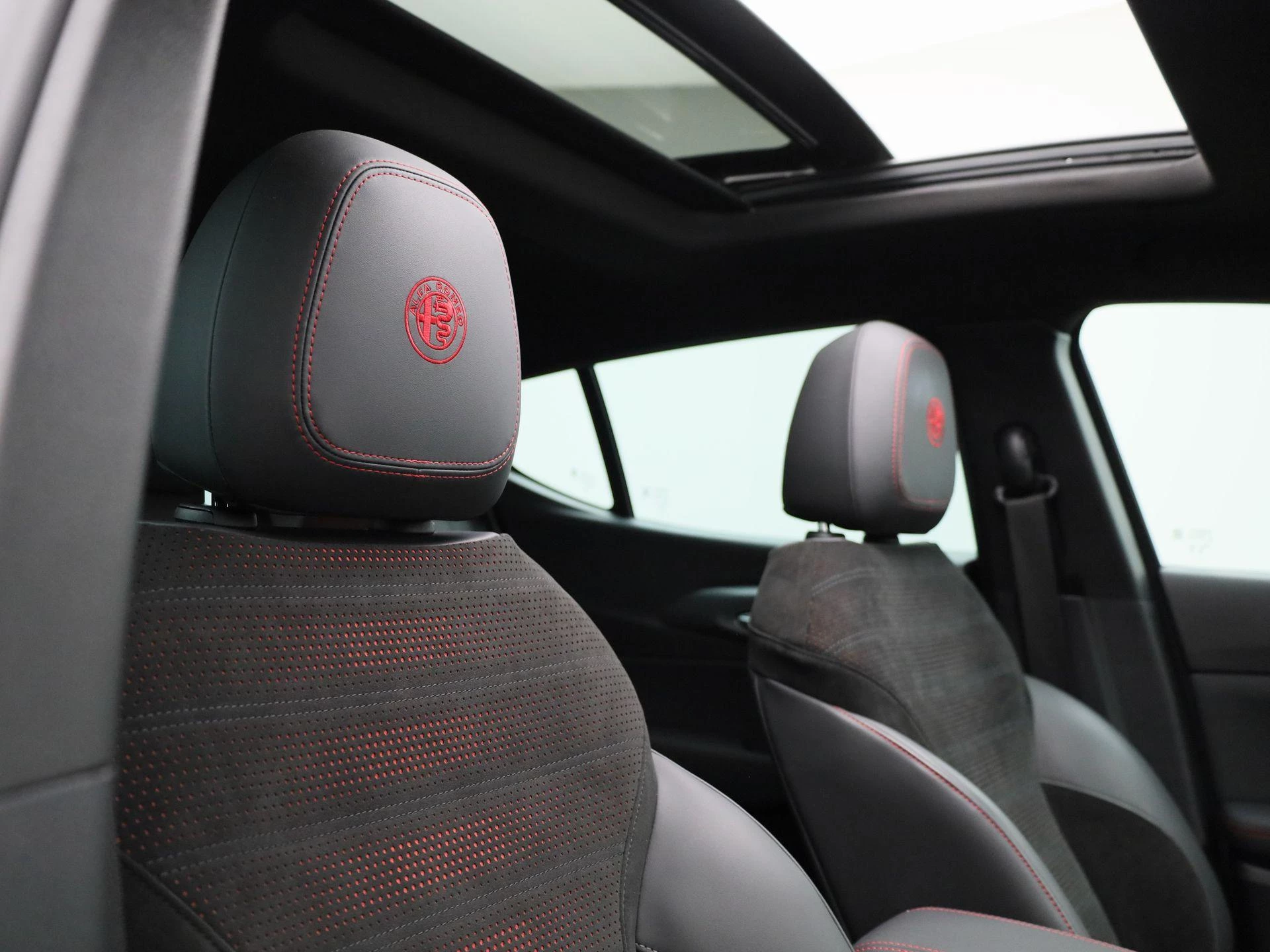 Alfa Romeo Tonale 1.3 T280 PHEV Q4 Veloce