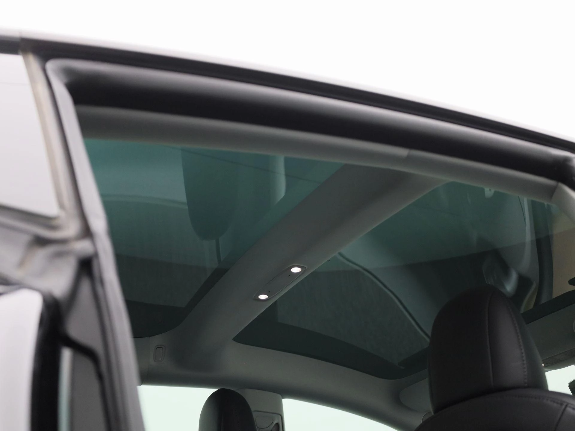 Tesla Model 3 Standard RWD Plus 60 kWh