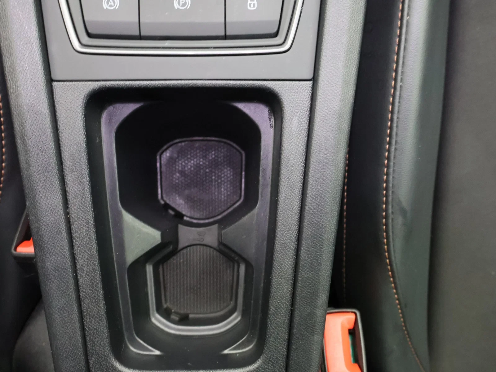 CUPRA Leon Sportstourer ST e-Hybrid (PHEV) Leon Break PHEV 1.4TSI 204PK *AUTOMAAT*CAMERA*LEDER*SPORTZETELS*CRUISE*VIRTUAL COCKPIT*PDC*...*