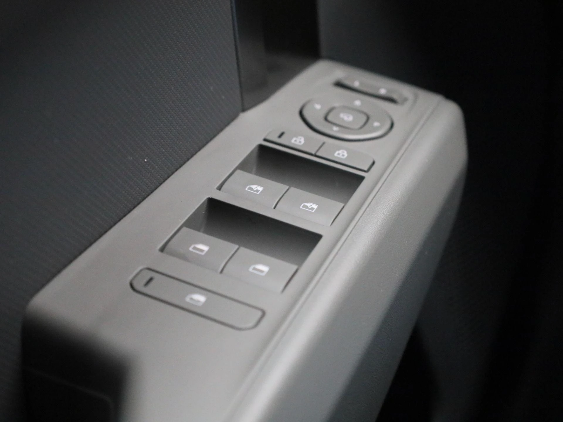 Kia-EV3-image-32