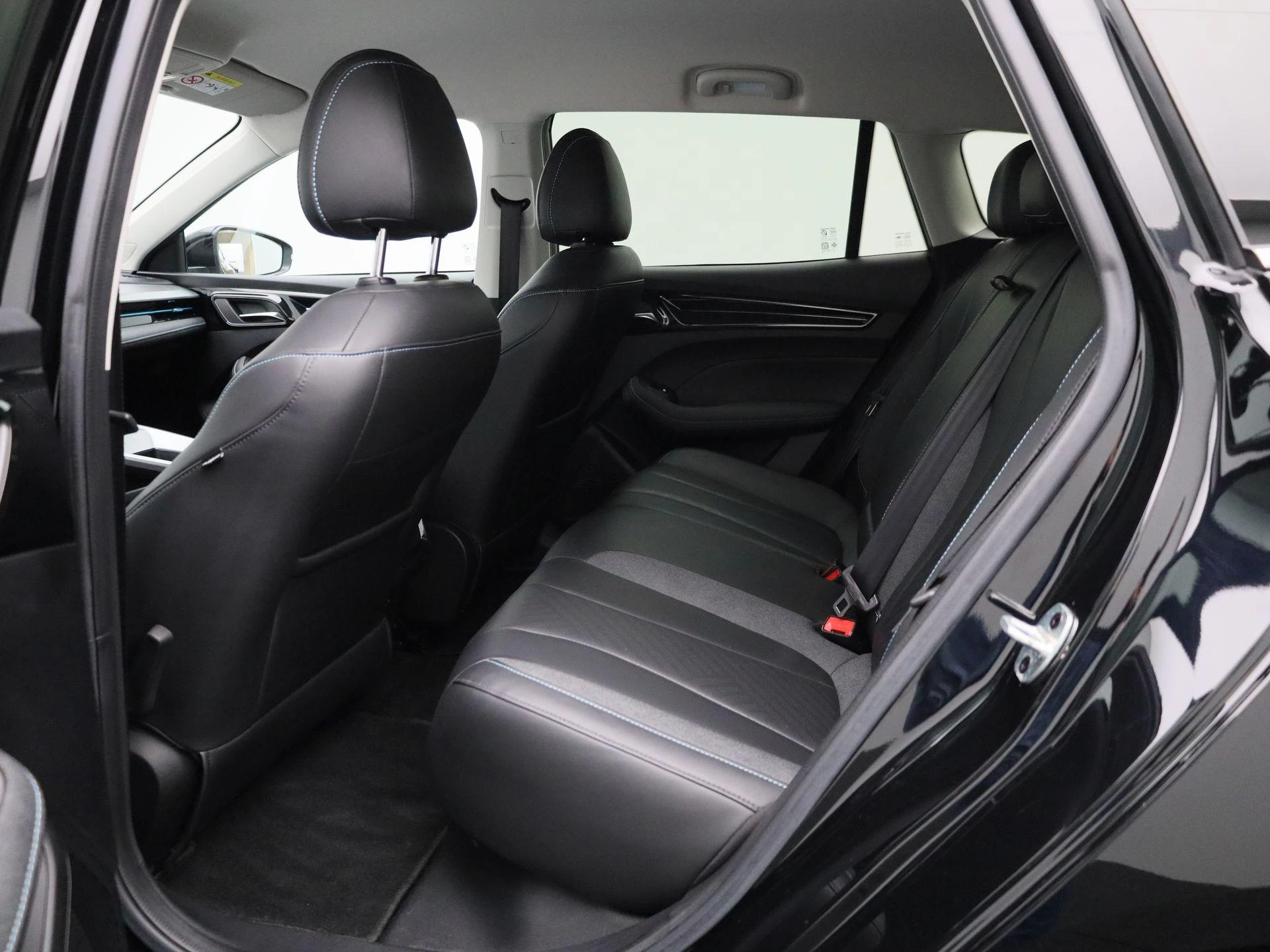 MG MG5 Electric Luxury Long Range 61 kWh