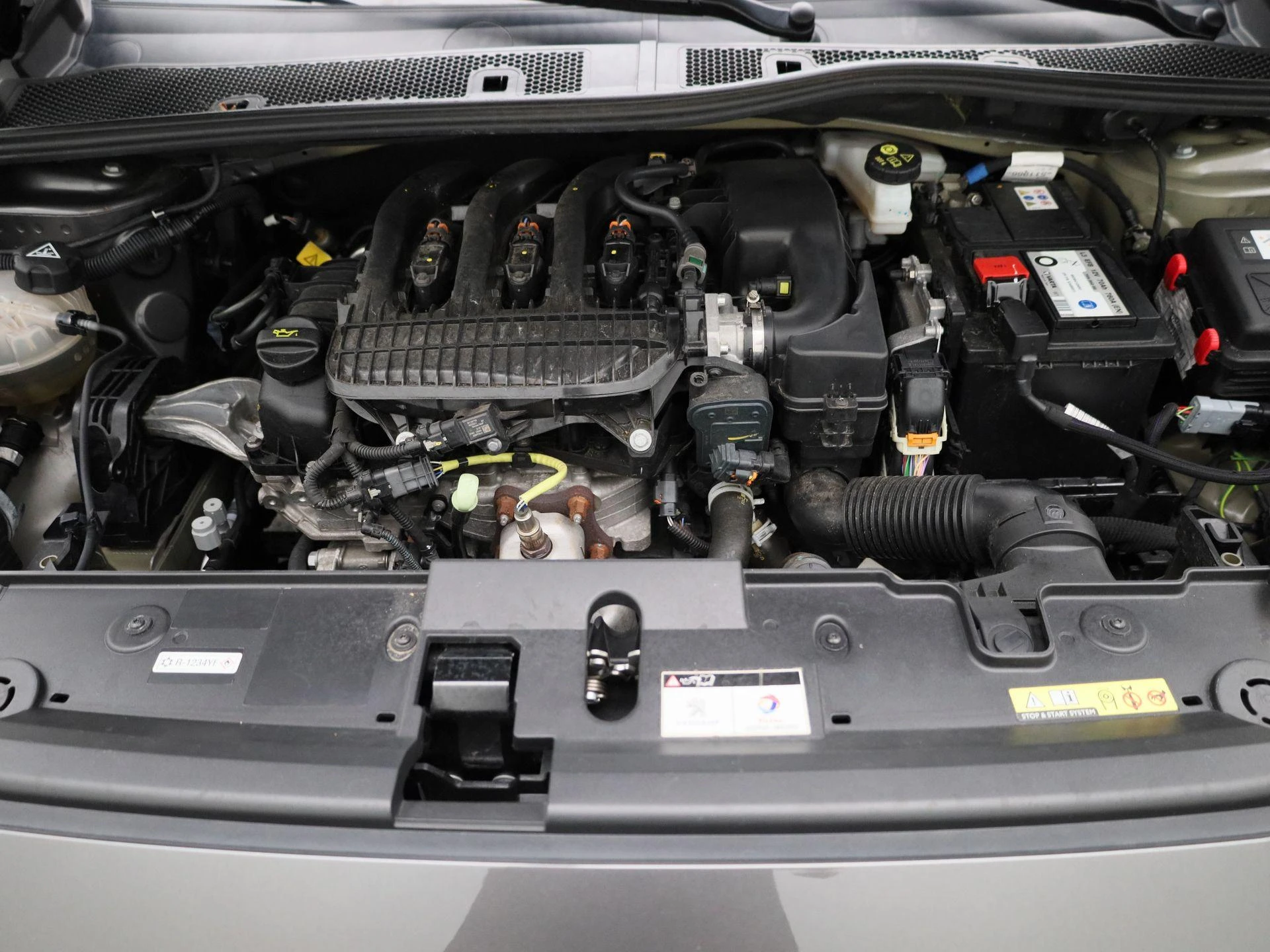 Peugeot-208-image-29