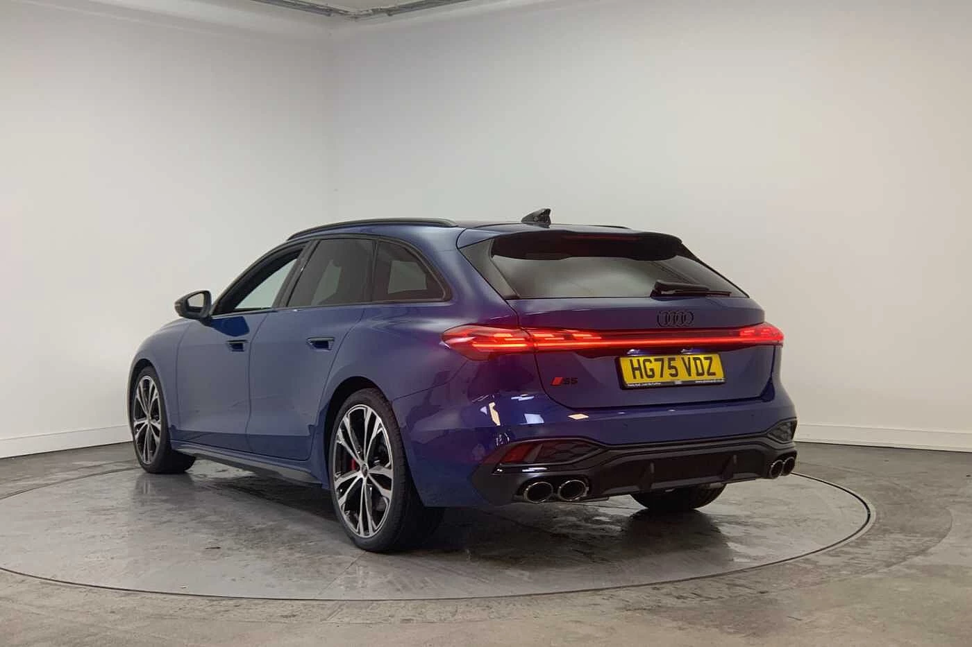 Audi-S5-image-2