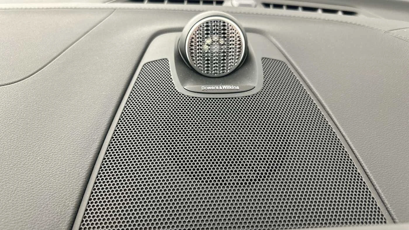 Volvo-XC60-image-17