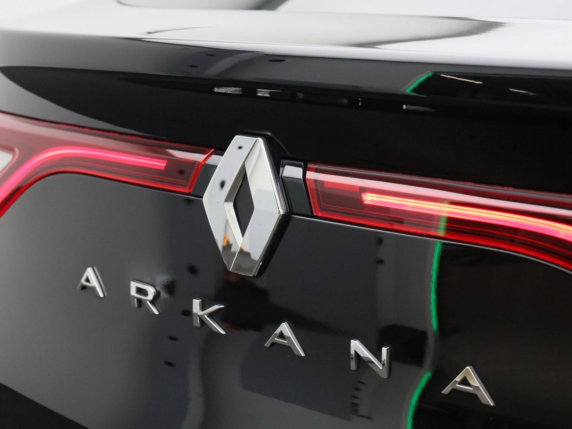 Renault-Arkana-image-36