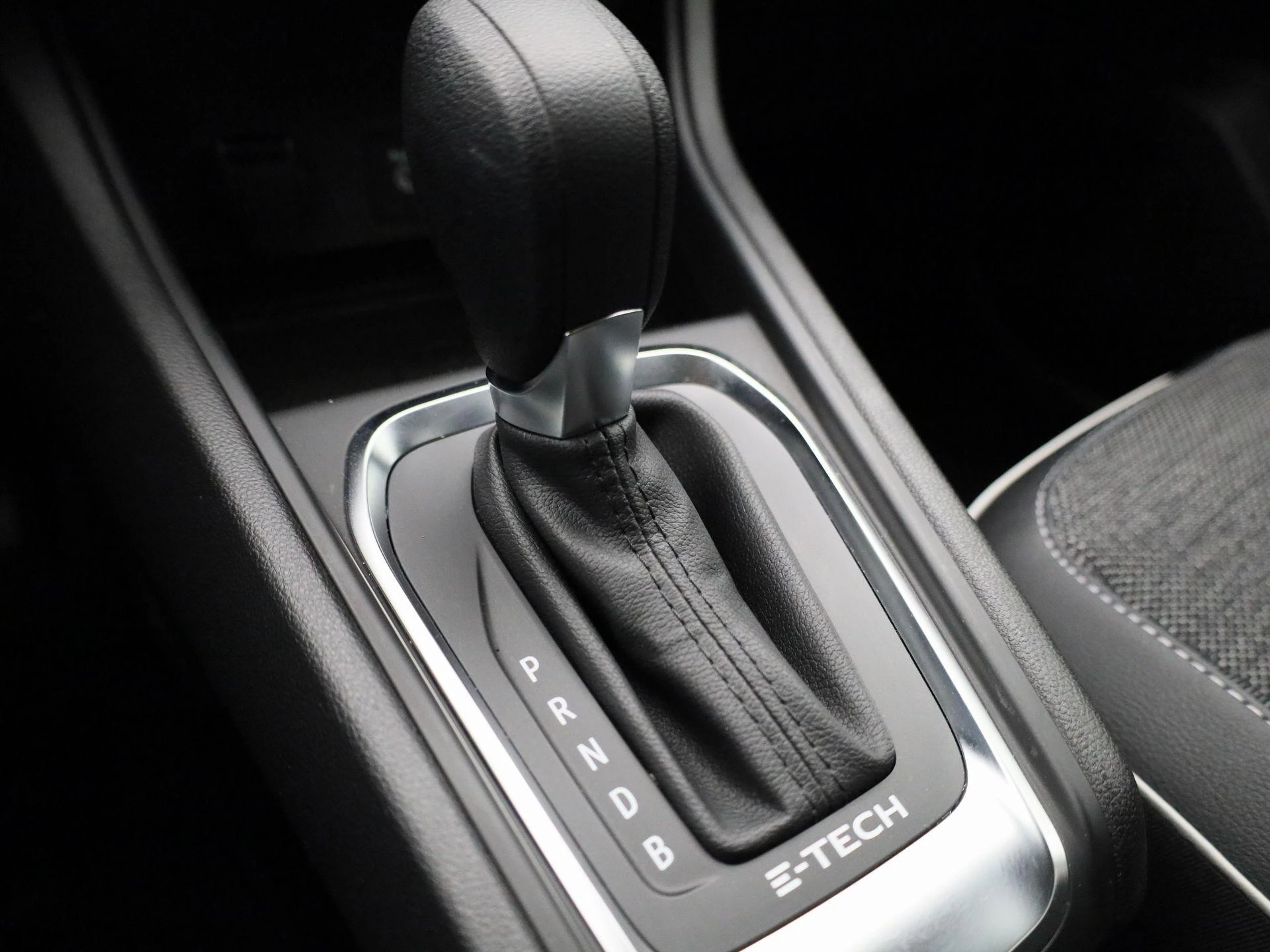 Renault-Captur-image-25