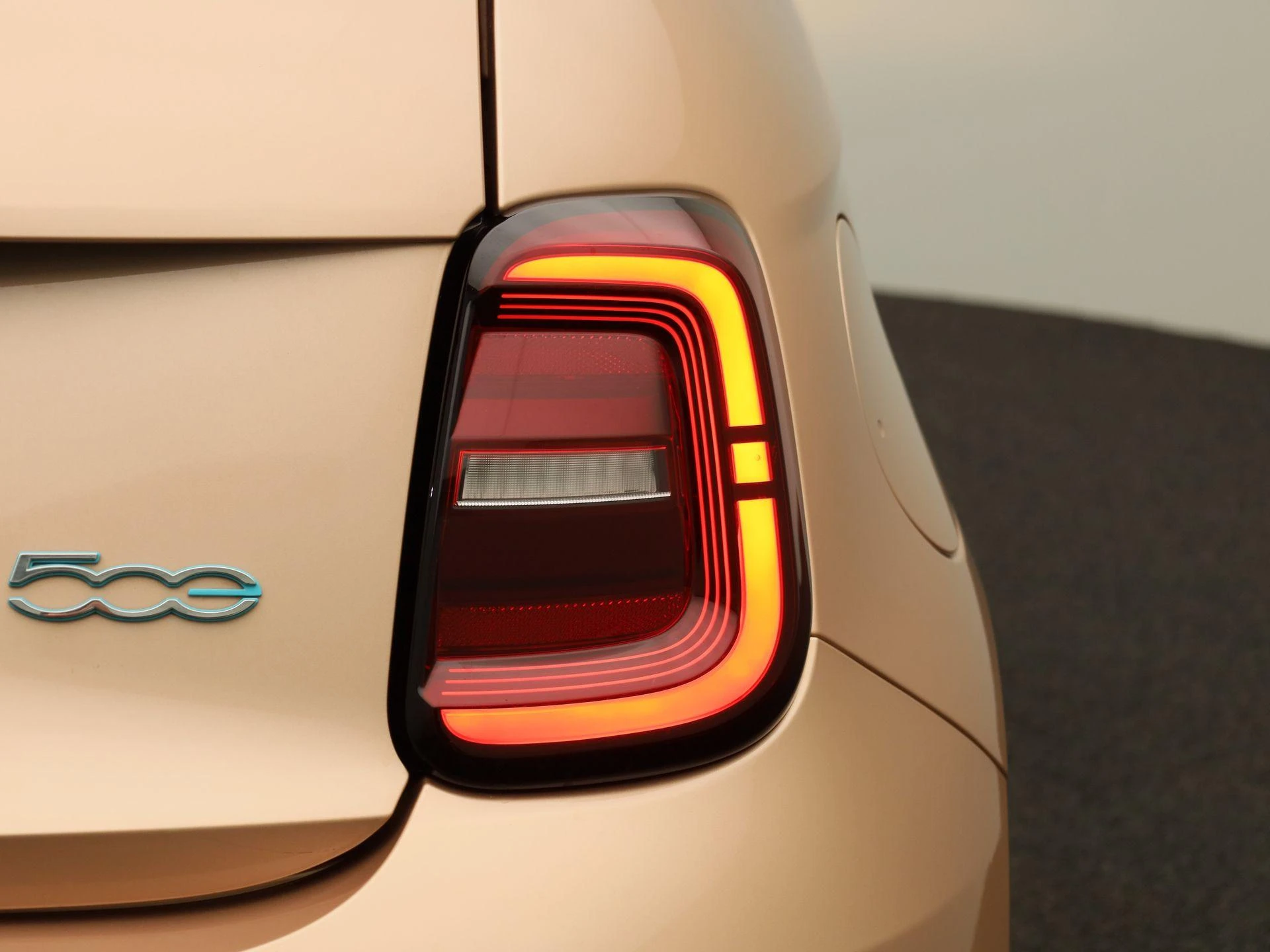 Fiat-500C-image-36