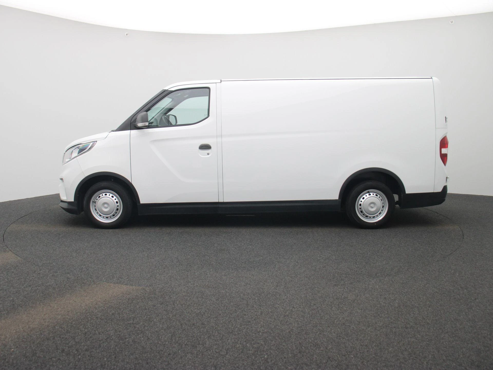 Maxus eDeliver3 50 kWh LWB
